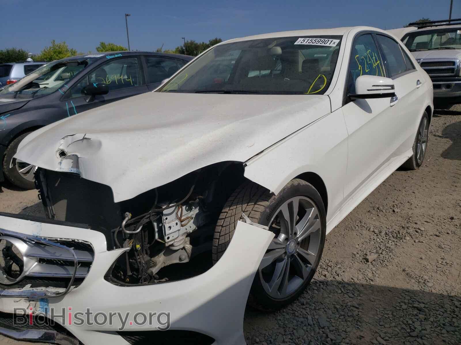 2014 MERCEDES-BENZ E-CLASS - VIN: WDDHF5KB3EB007944 - Фото 2