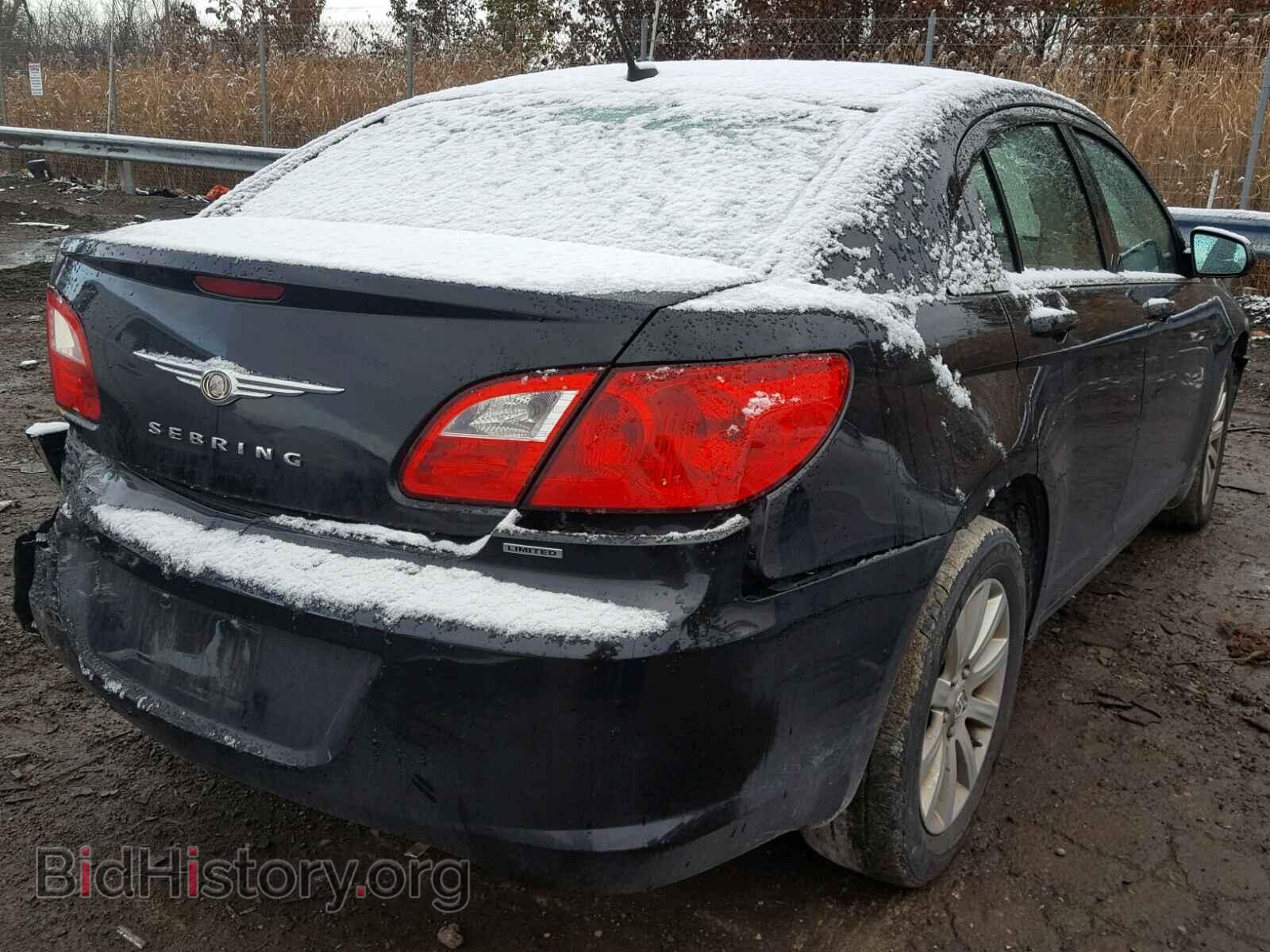 2010 CHRYSLER SEBRING - VIN: 1C3CC5FB9AN210440 - Фото 4