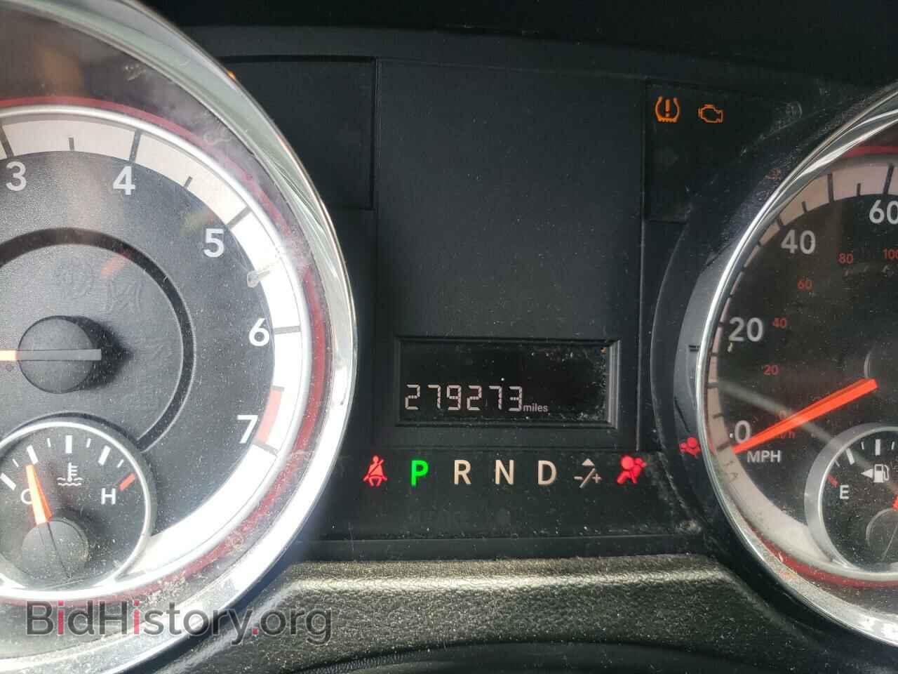 2011 DODGE GRAND CARA - VIN: 2D4RN3DG1BR646077 - Фото 8