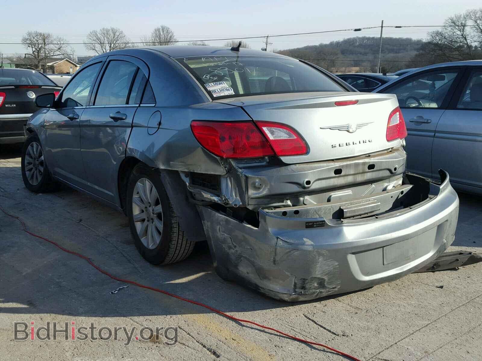 2010 CHRYSLER SEBRING - VIN: 1C3CC5FB8AN228301 - Фото 3