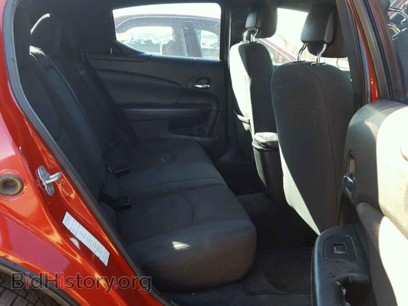 2011 Dodge AVENGER (VIN 1B3BD1FB6BN558793) — photo 6 of 10