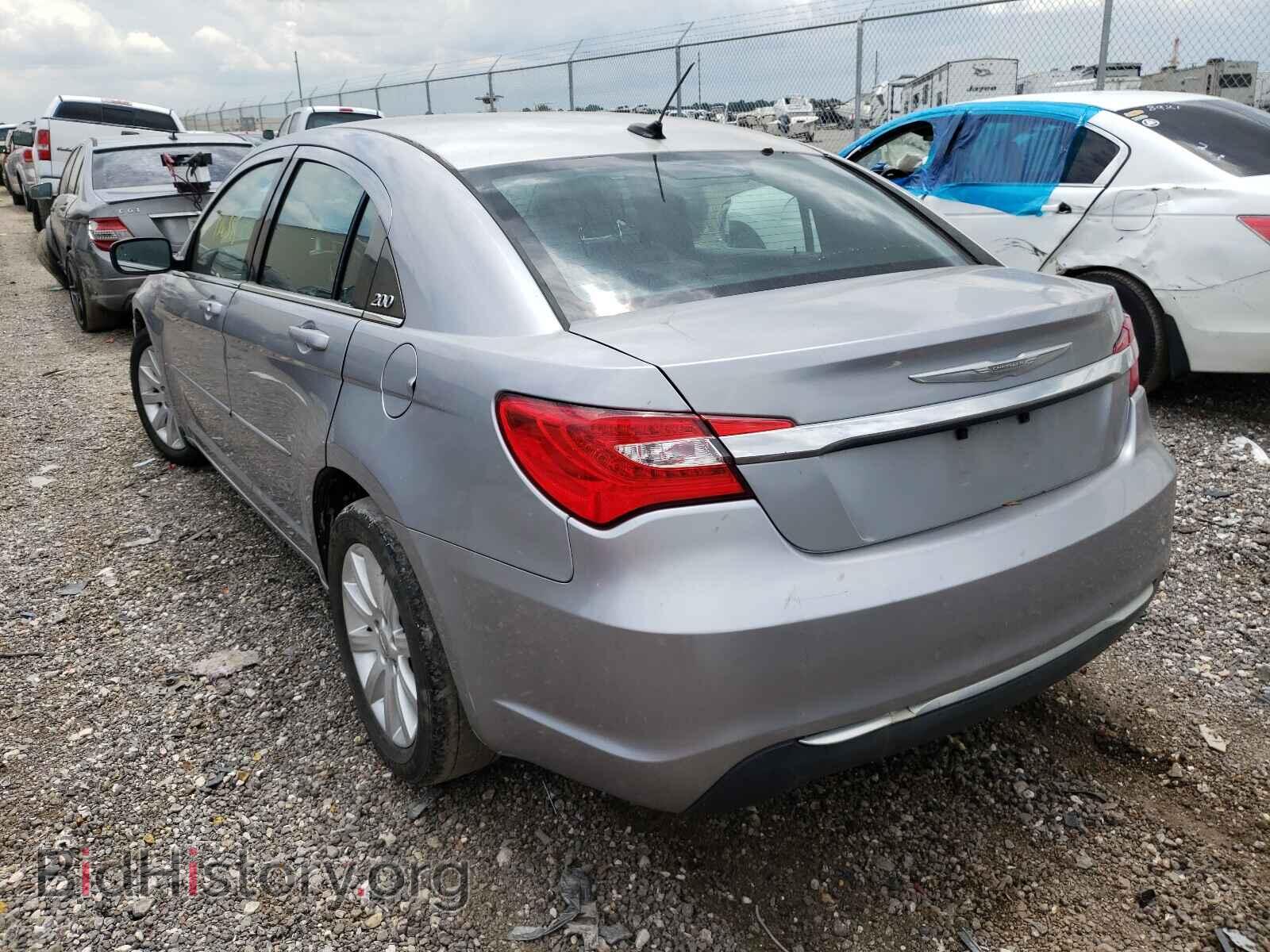 2013 CHRYSLER 200 - VIN: 1C3CCBBB1DN732844 - Фото 3