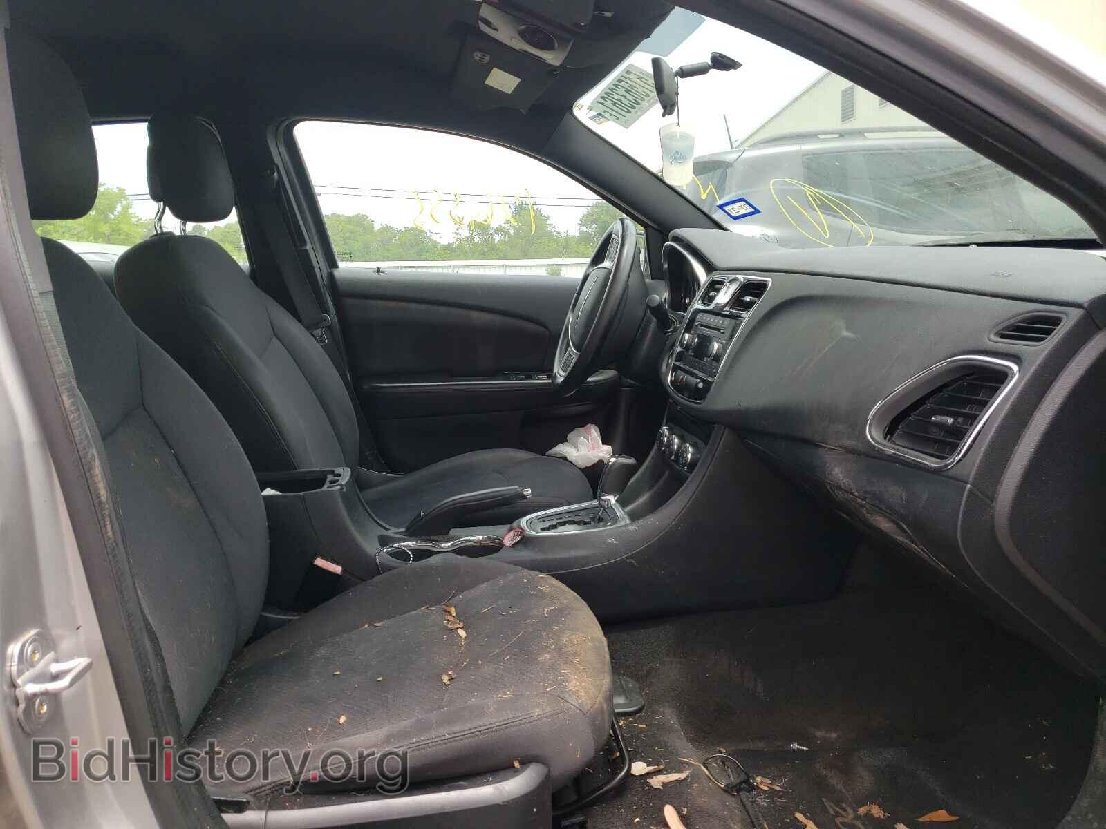 2013 CHRYSLER 200 - VIN: 1C3CCBBB1DN732844 - Фото 5
