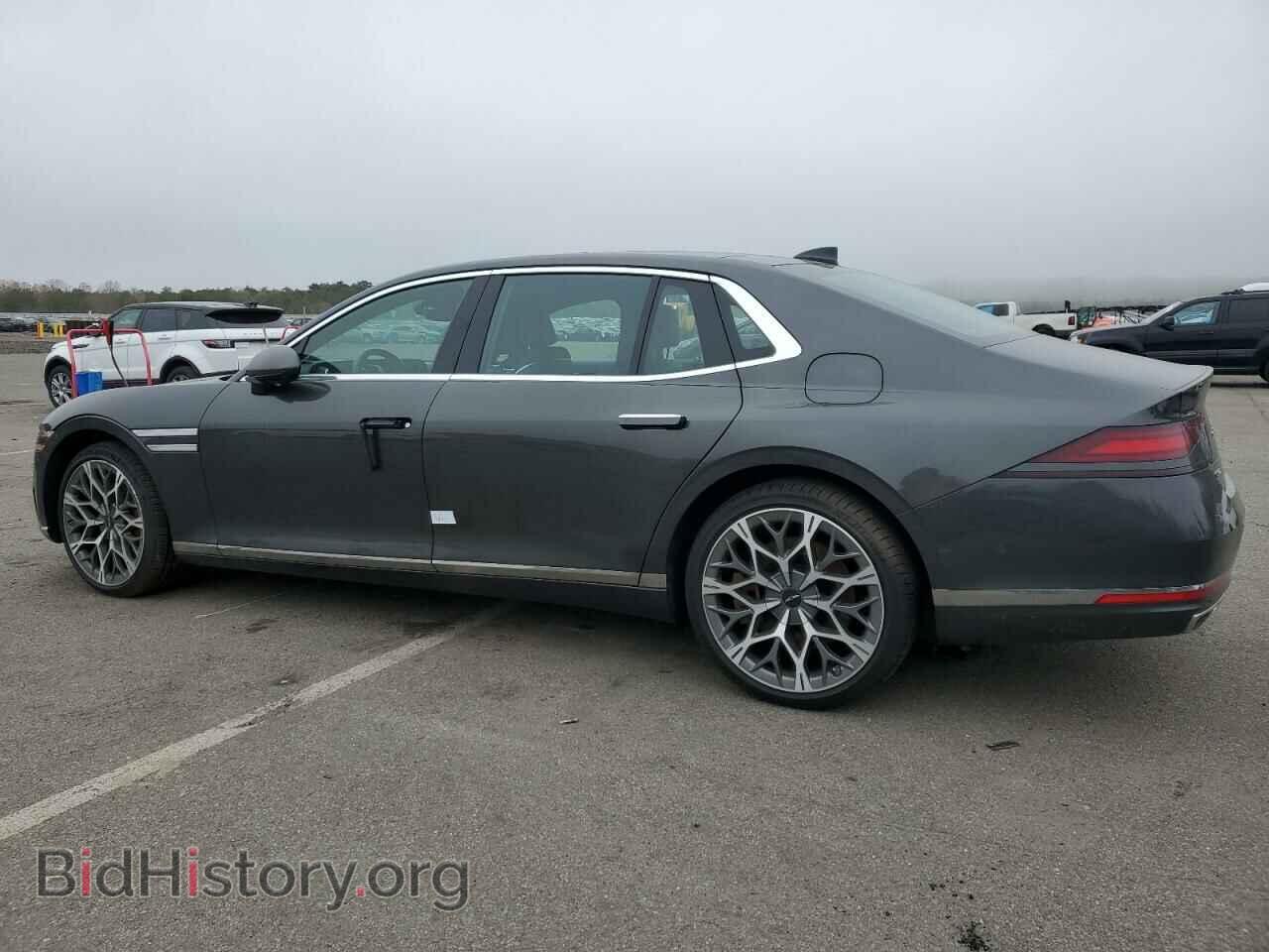 2023 GENESIS G90 - VIN: KMTFC4SD6PU024932 - Photo 2