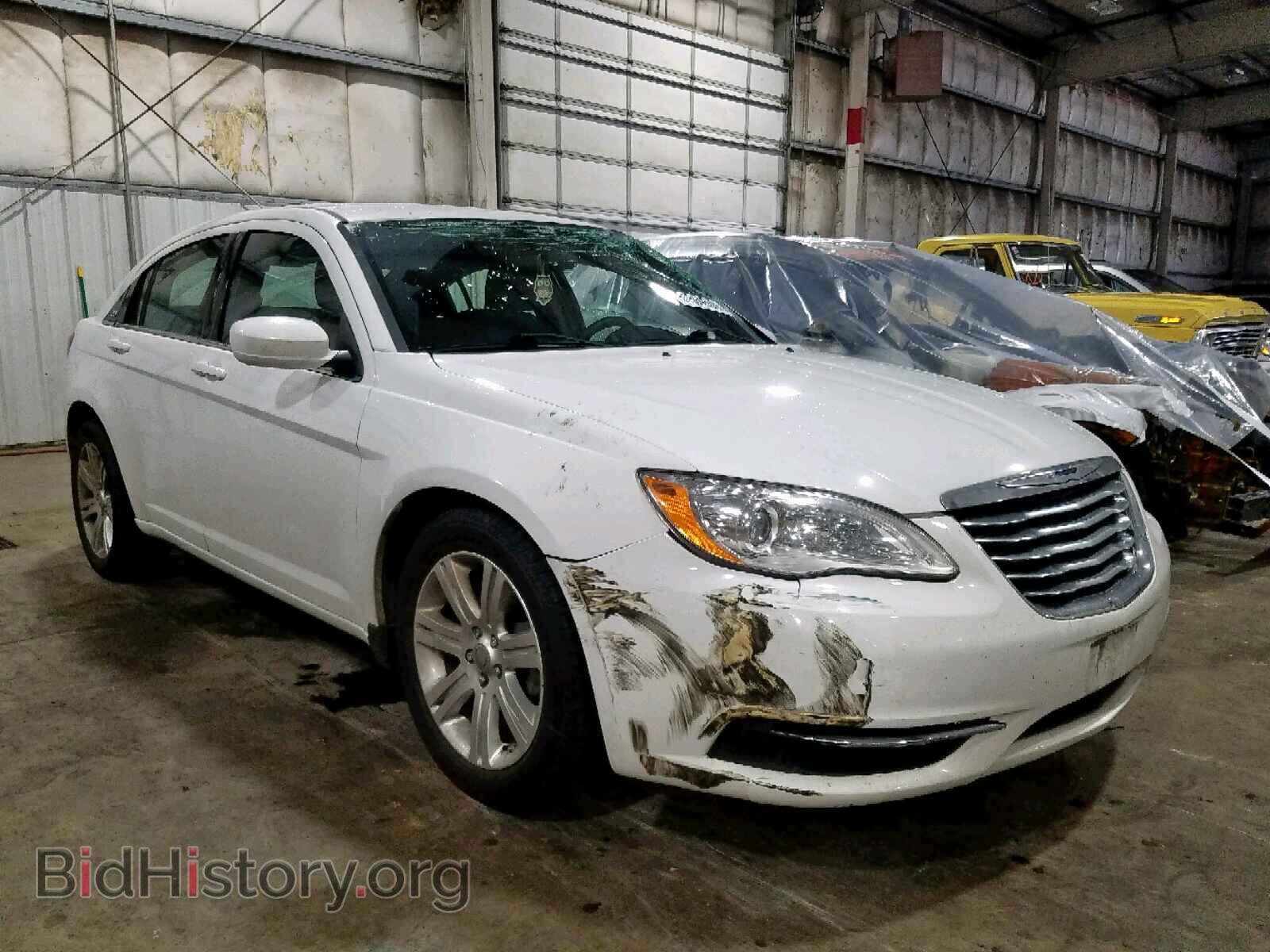 Фотография 1C3CCBAB2DN705671 - CHRYSLER 200 2013