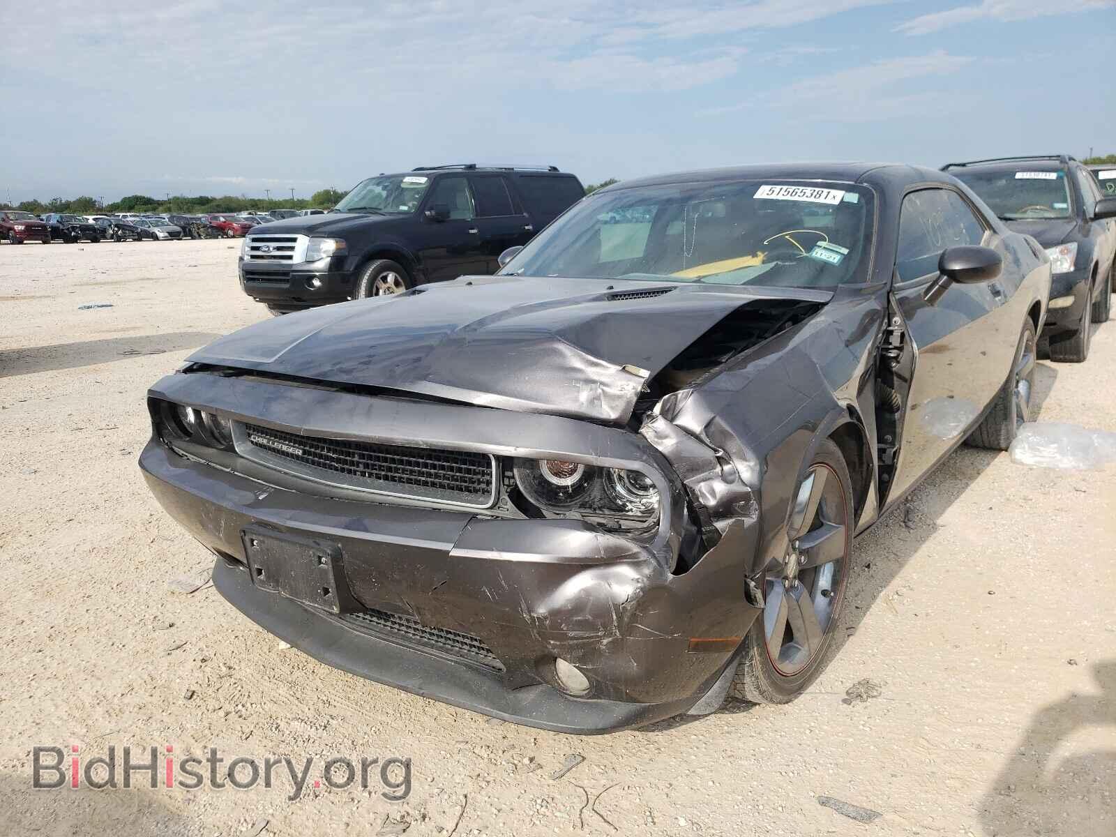 2014 DODGE CHALLENGER - VIN: 2C3CDYAG0EH143503 - Photo 2