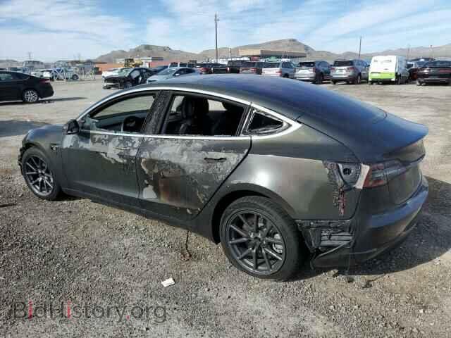 2018 TESLA MODEL 3 - VIN: 5YJ3E1EAXJF046122 - Фото 2