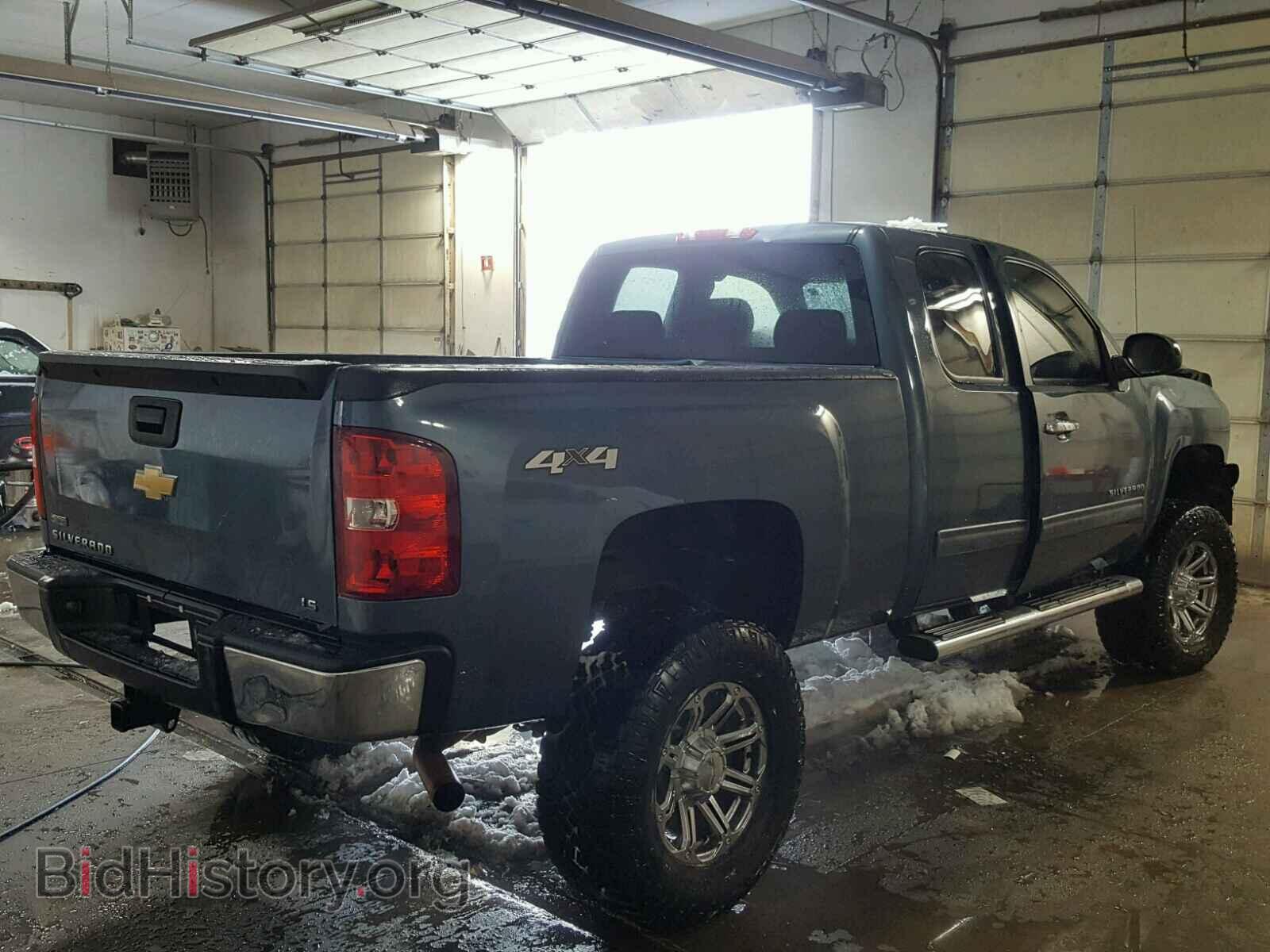 2011 CHEVROLET SILVERADO - VIN: 1GCRKREA5BZ377106 - Фото 4