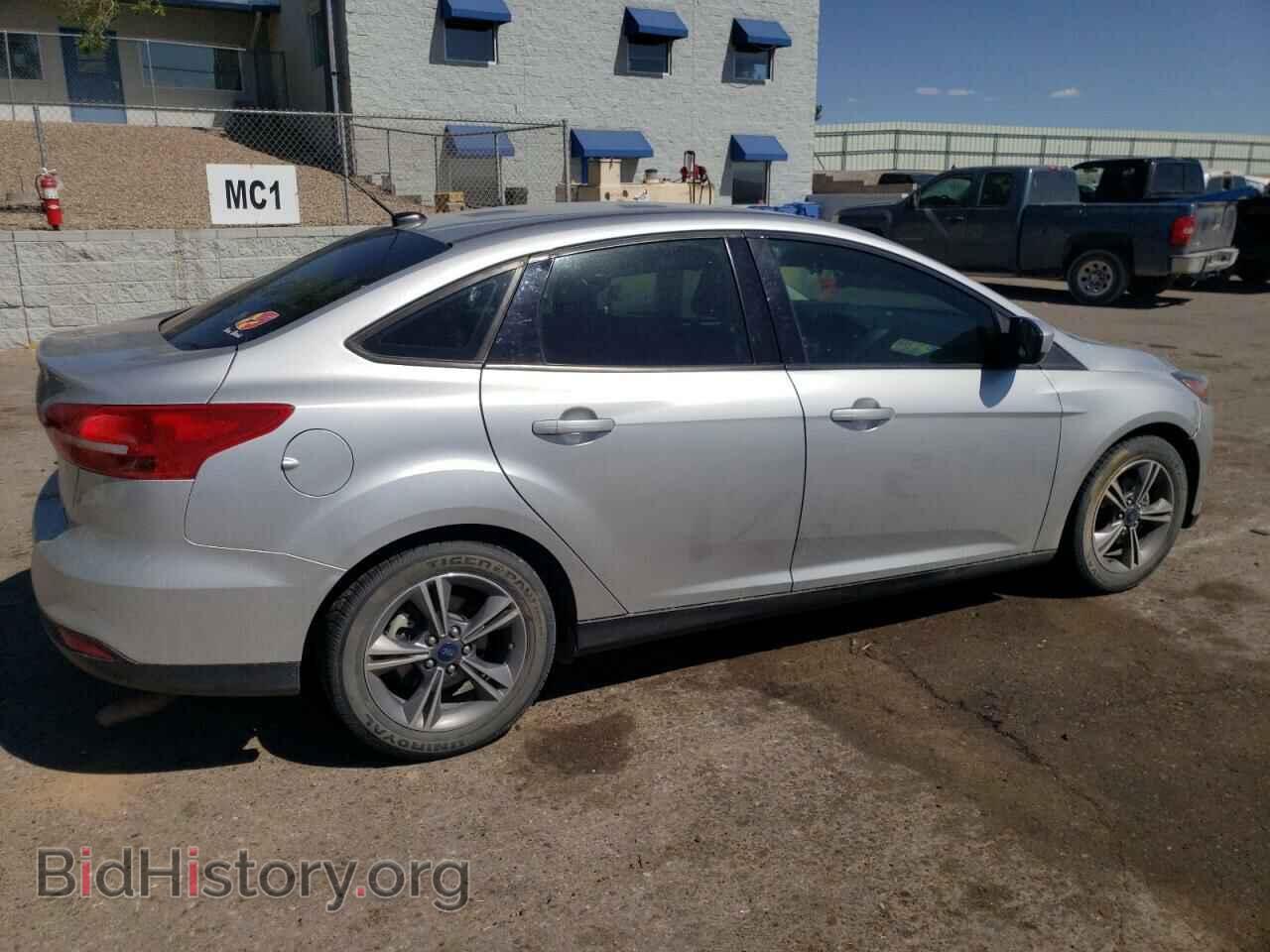 2018 FORD FOCUS - VIN: 1FADP3FE2JL260990 - Фото 3