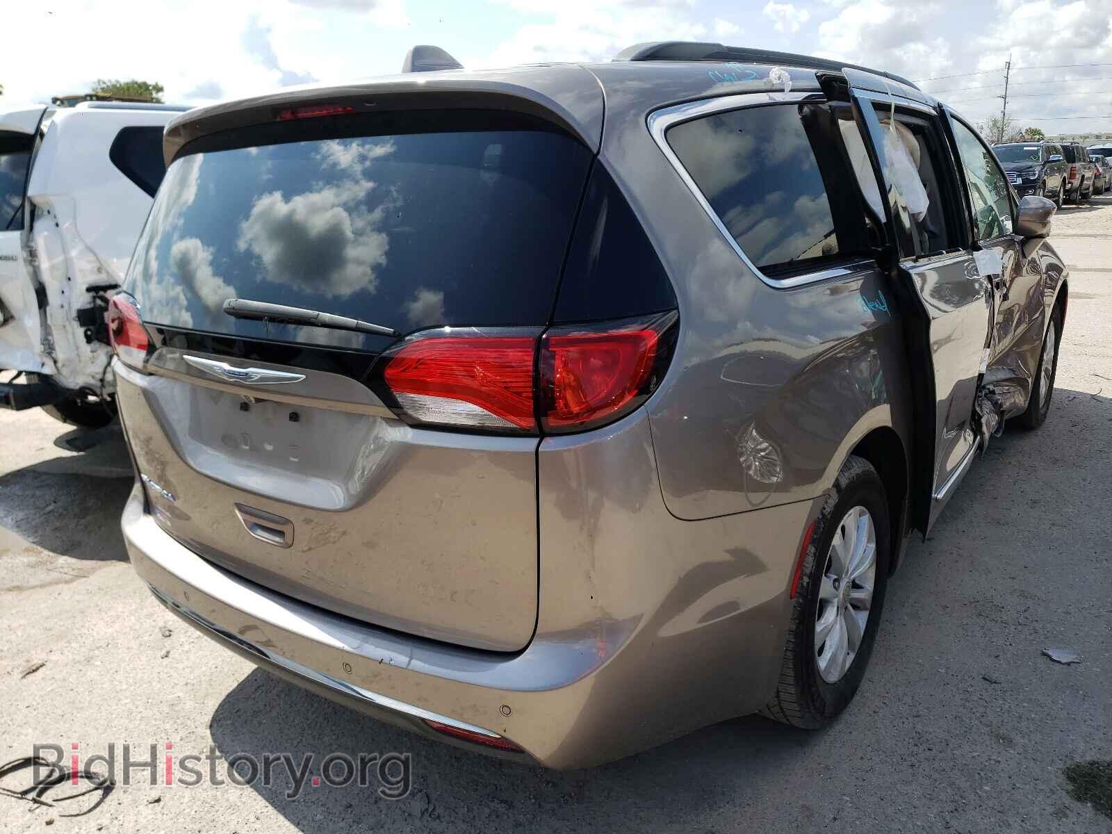 2017 CHRYSLER PACIFICA - VIN: 2C4RC1BG8HR729170 - Photo 4