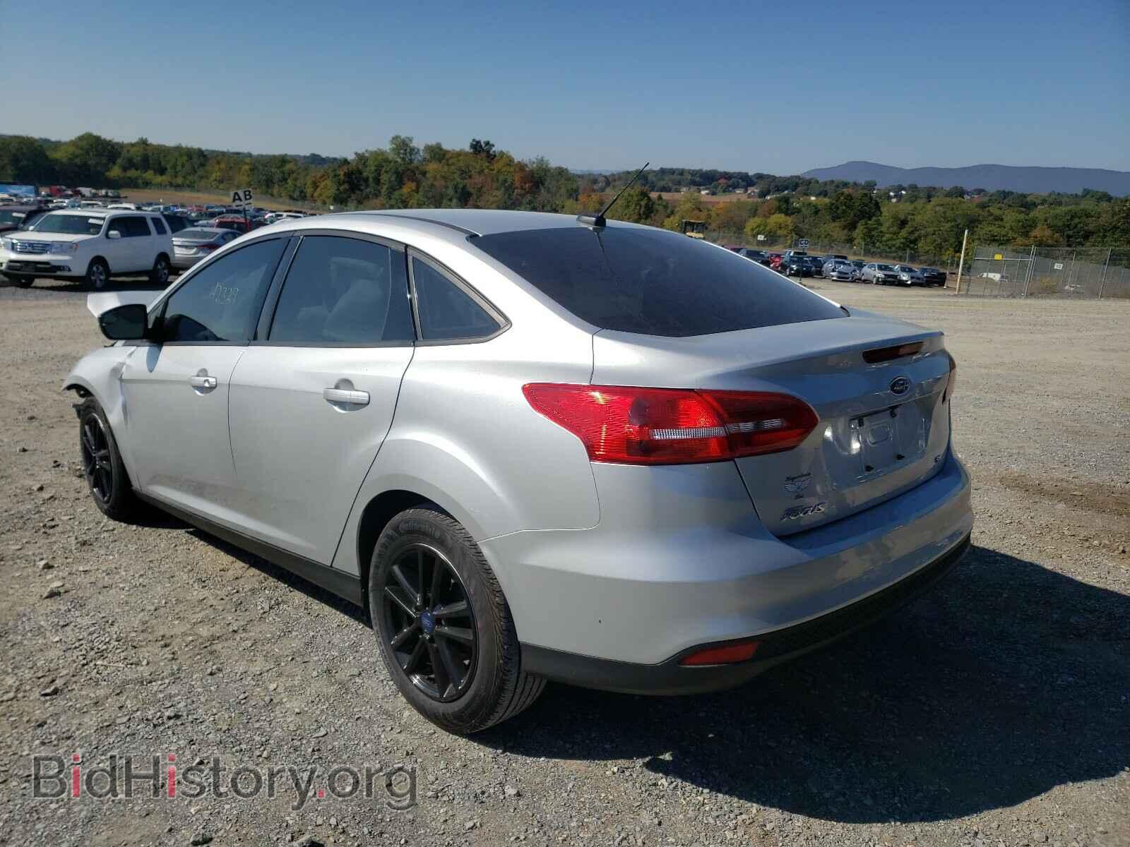 2017 FORD FOCUS - VIN: 1FADP3F29HL318092 - Фото 3