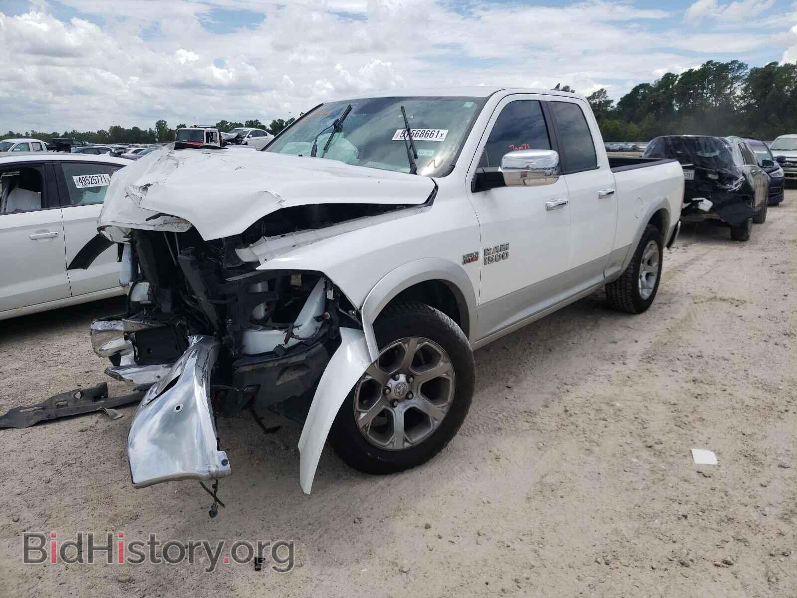 2015 RAM 1500 - VIN: 1C6RR6JT3FS541377 - Фото 2