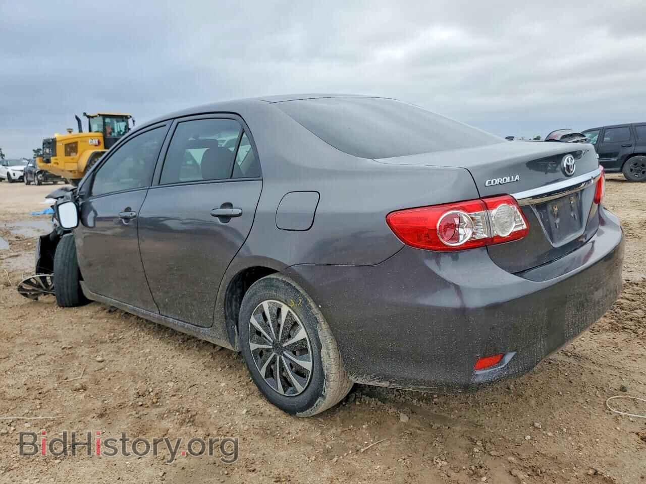 2011 TOYOTA COROLLA - VIN: JTDBU4EE2B9146584 - Фото 2