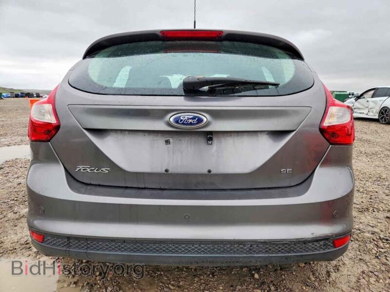 2014 Ford FOCUS (VIN 1FADP3K25EL131739) — фото 6 из 12