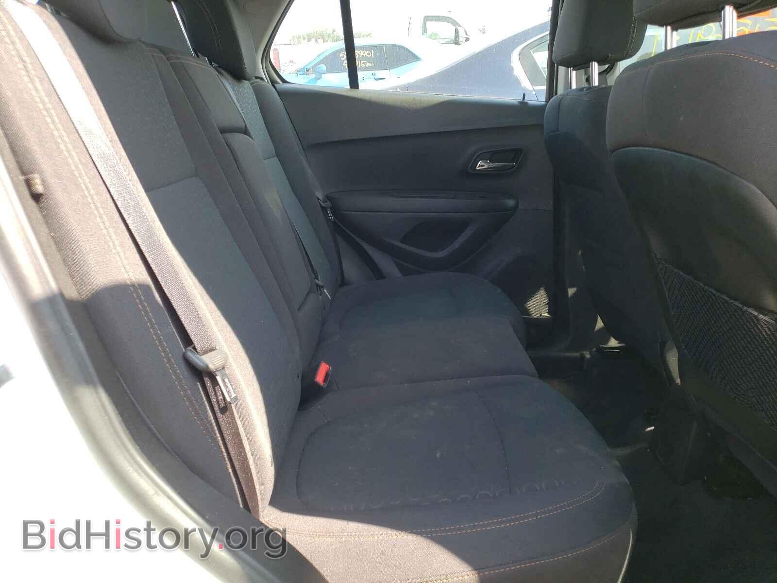2017 CHEVROLET TRAX - VIN: 3GNCJKSB0HL247870 - Фото 6