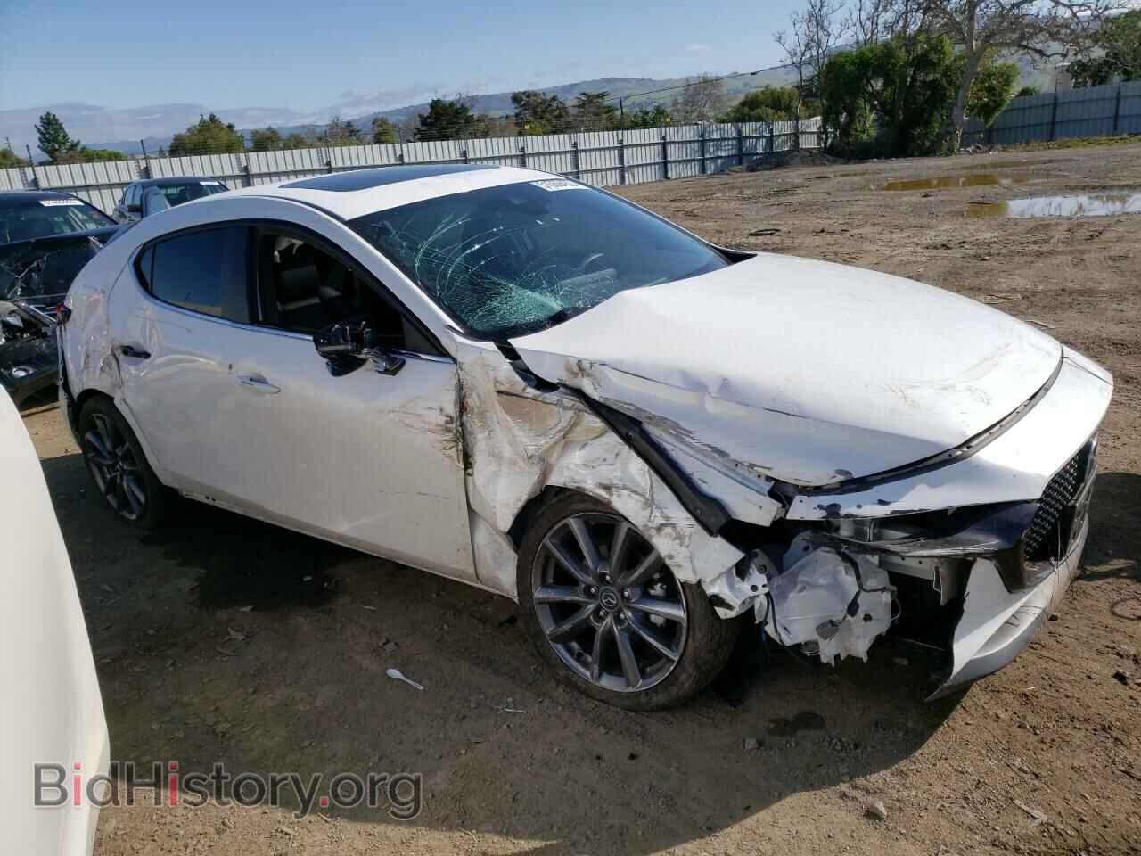 2021 MAZDA 3 - VIN: JM1BPALLXM1334732 - Photo 4