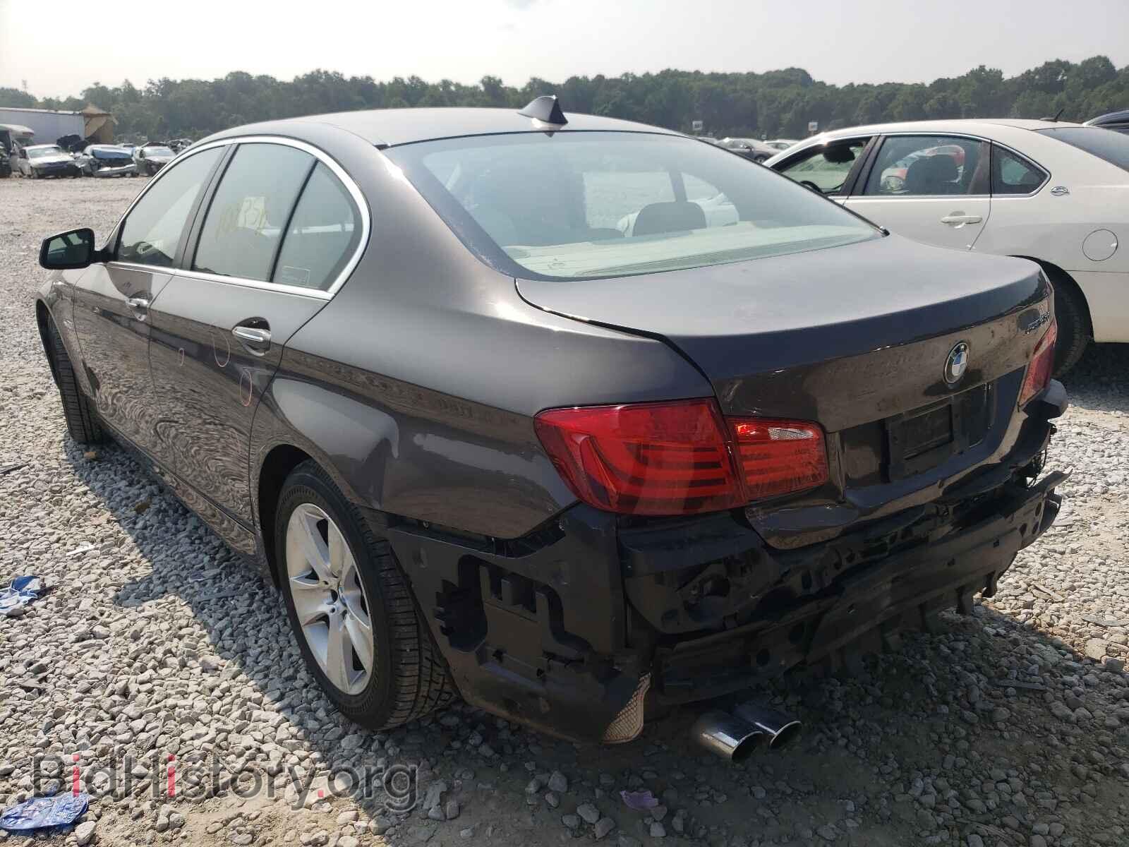 2011 BMW 5 SERIES - VIN: WBAFR1C57BC739118 - Фото 3