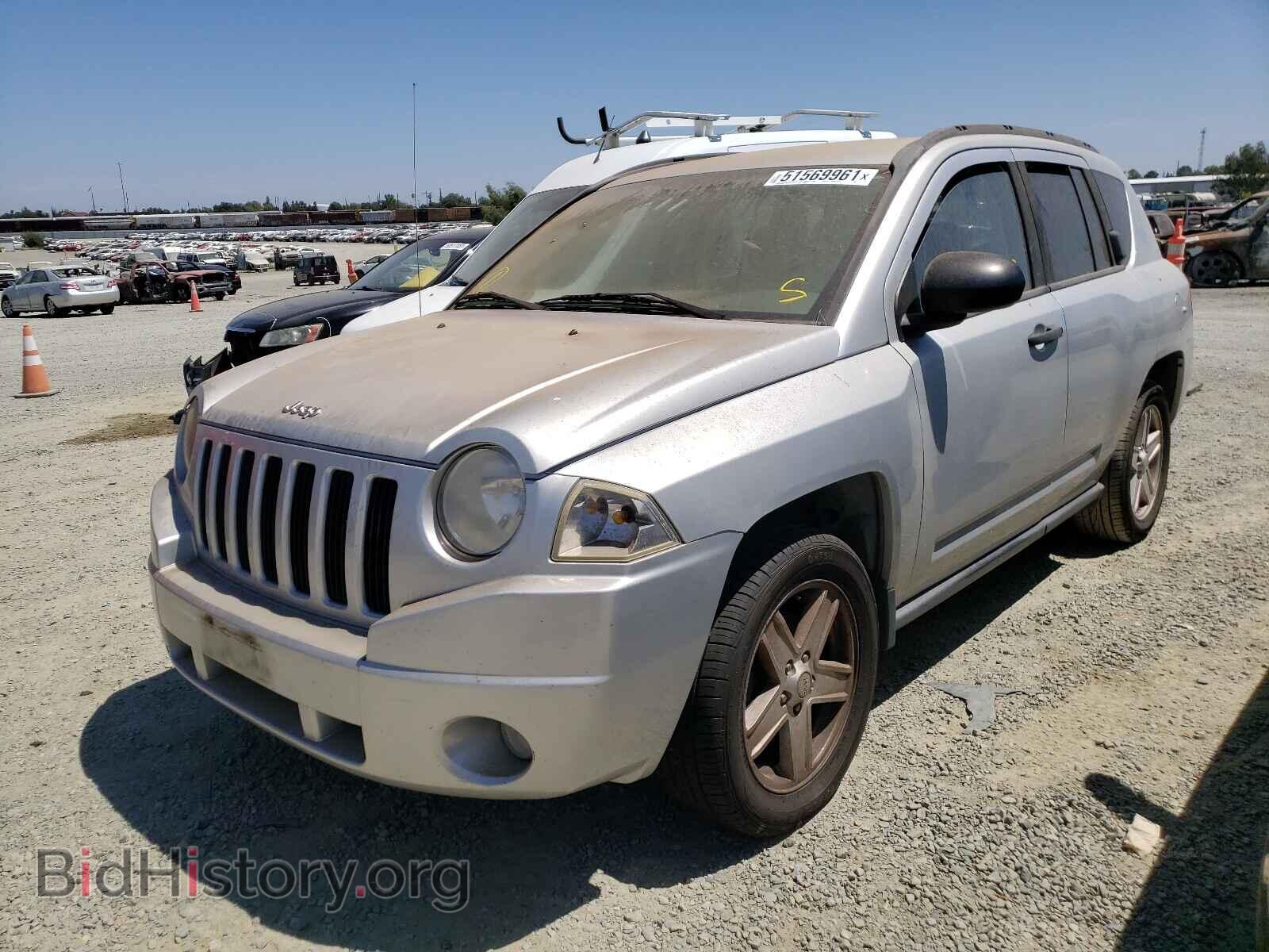 2007 JEEP COMPASS - VIN: 1J8FT47WX7D145741 - Фото 2