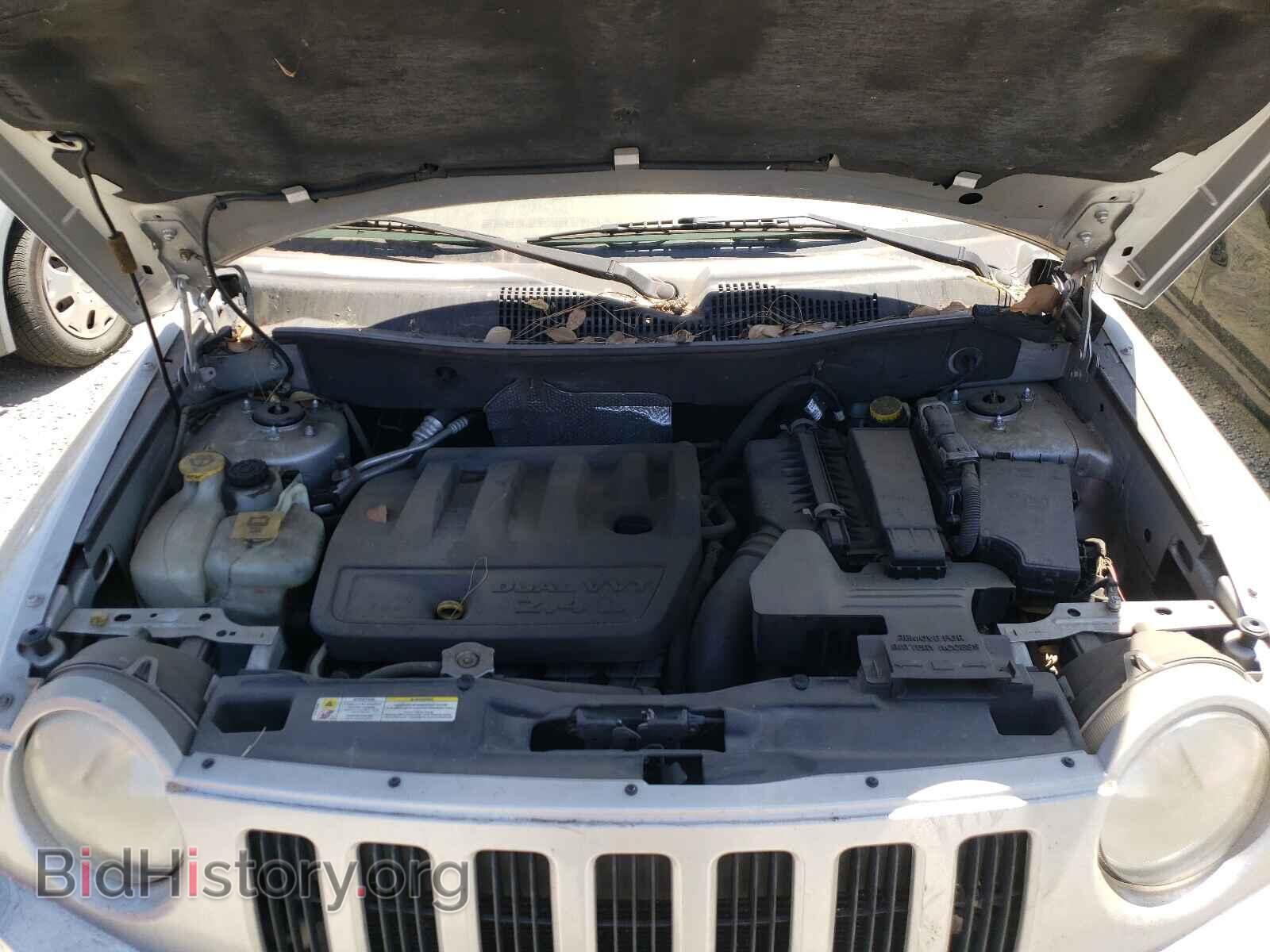 2007 JEEP COMPASS - VIN: 1J8FT47WX7D145741 - Фото 7