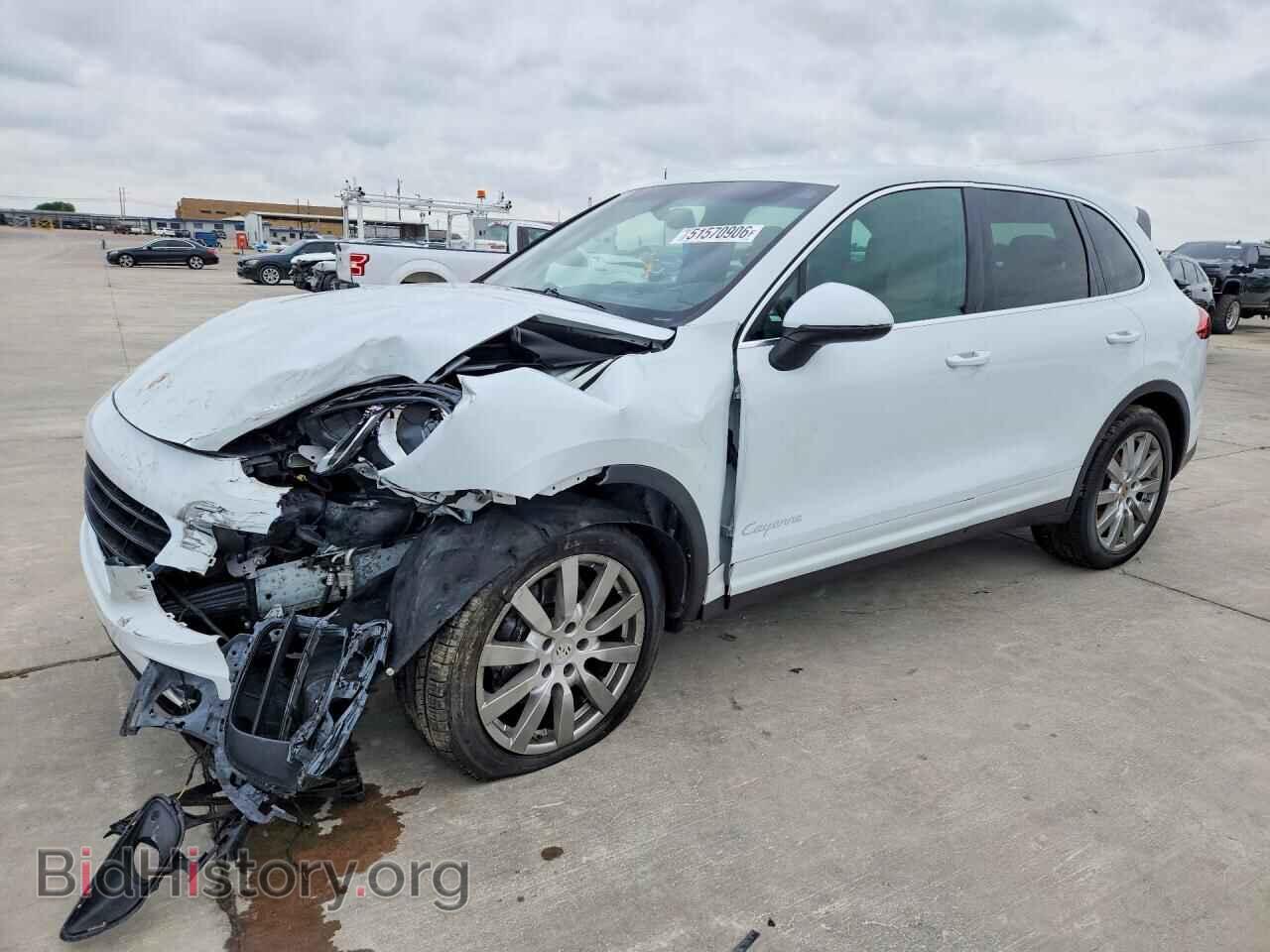 Photo WP1AA2A22GLA02353 - PORSCHE CAYENNE 2016