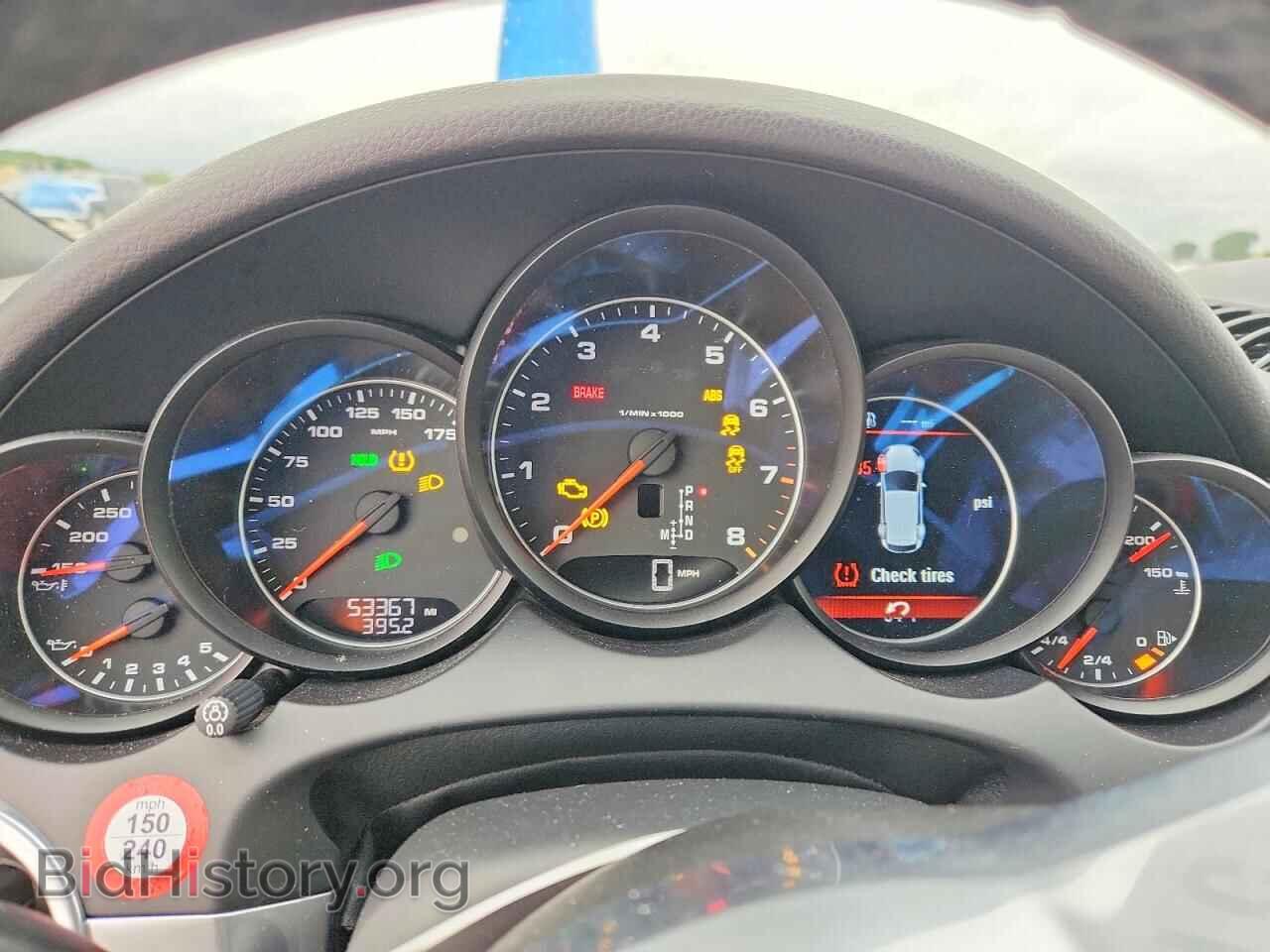 2016 PORSCHE CAYENNE - VIN: WP1AA2A22GLA02353 - Photo 9