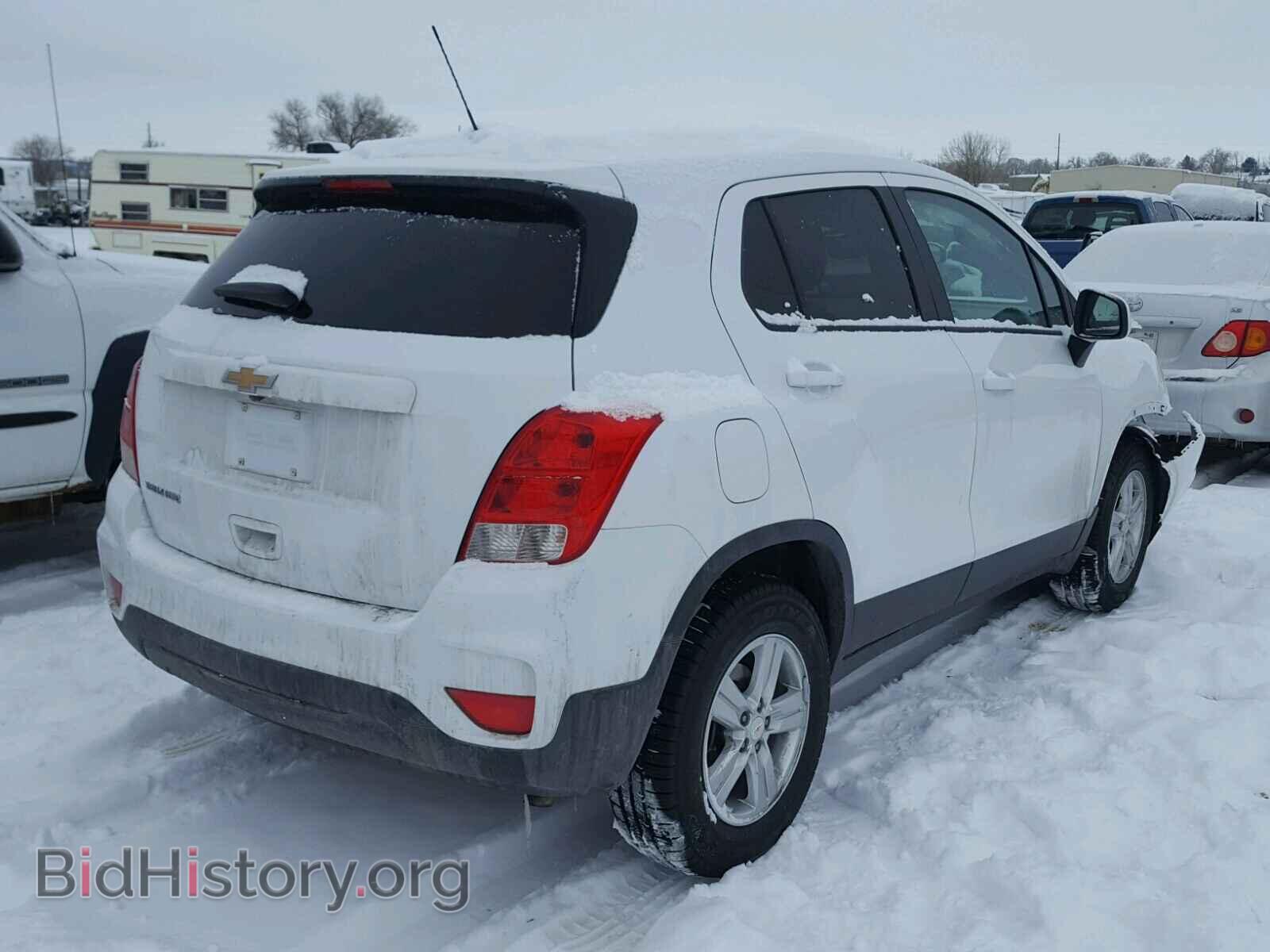 2017 CHEVROLET TRAX - VIN: 3GNCJNSB7HL255174 - Фото 4