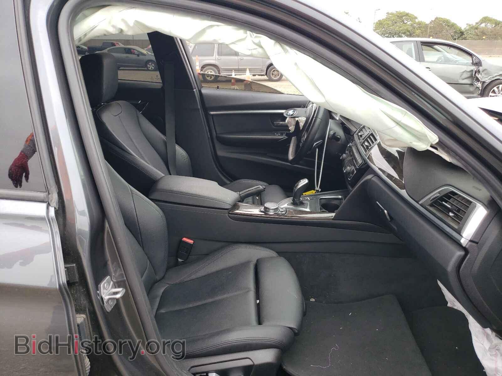 2016 BMW 3 SERIES - VIN: WBA8E9G53GNU28388 - Фото 5