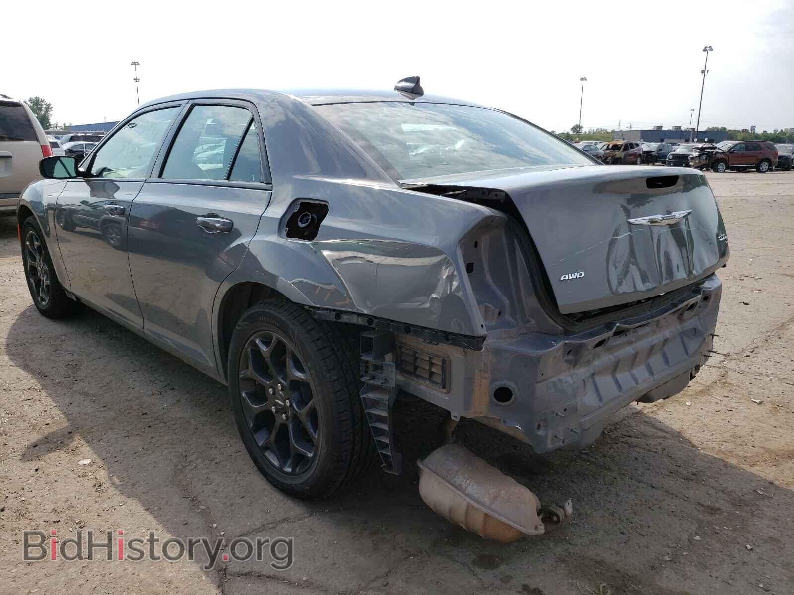 2019 CHRYSLER 300 - VIN: 2C3CCAGG7KH539716 - Фото 3