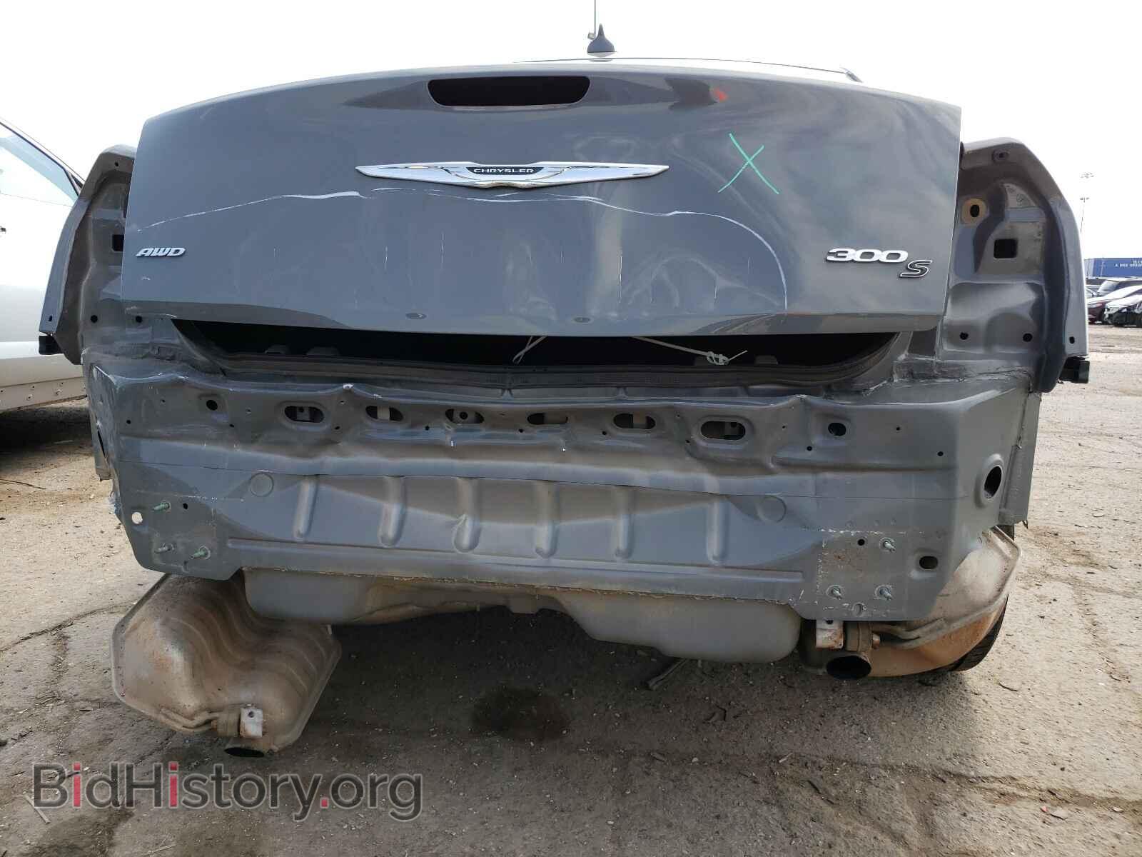 2019 CHRYSLER 300 - VIN: 2C3CCAGG7KH539716 - Фото 9