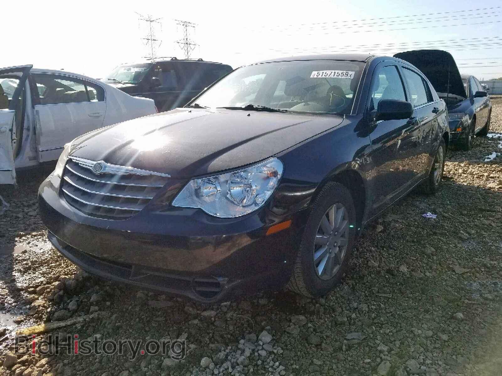 2010 CHRYSLER SEBRING - VIN: 1C3CC4FB0AN136898 - Фото 2