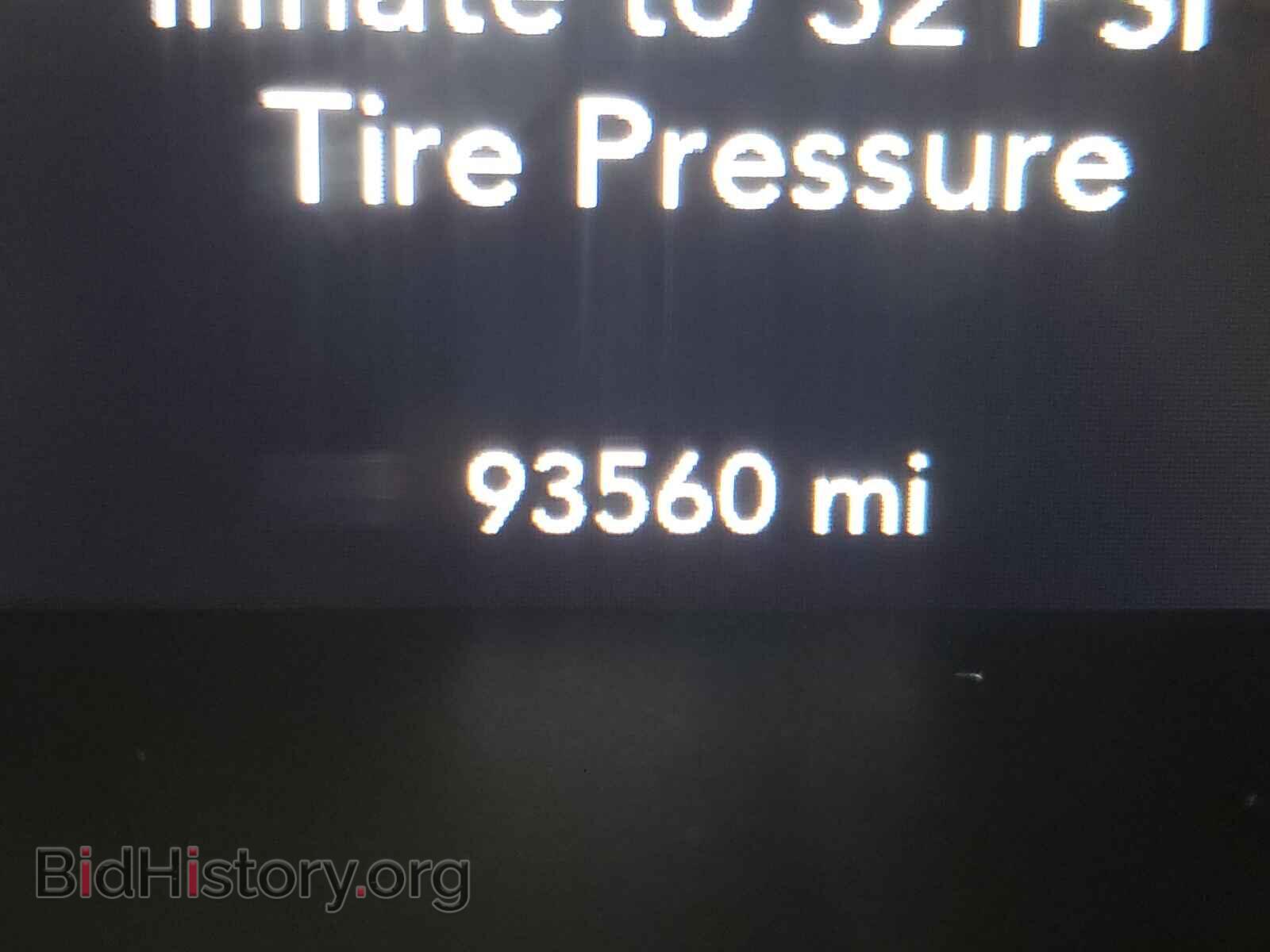 2015 DODGE CHALLENGER - VIN: 2C3CDZBT2FH706697 - Photo 8