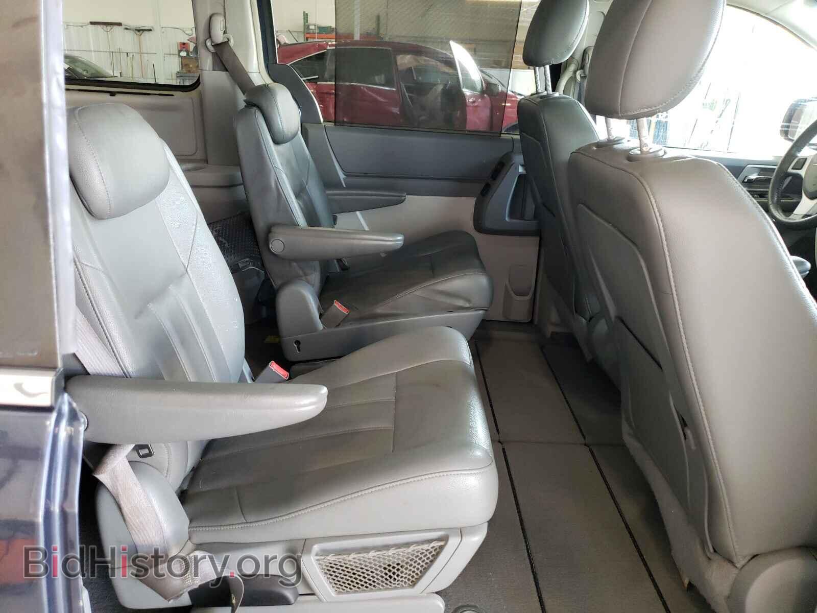2008 CHRYSLER MINIVAN - VIN: 2A8HR54P88R782698 - Фото 6