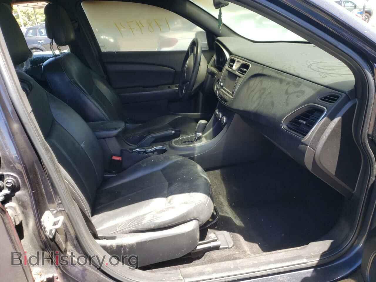 2011 CHRYSLER 200 - VIN: 1C3BC2FG7BN594211 - Фото 5