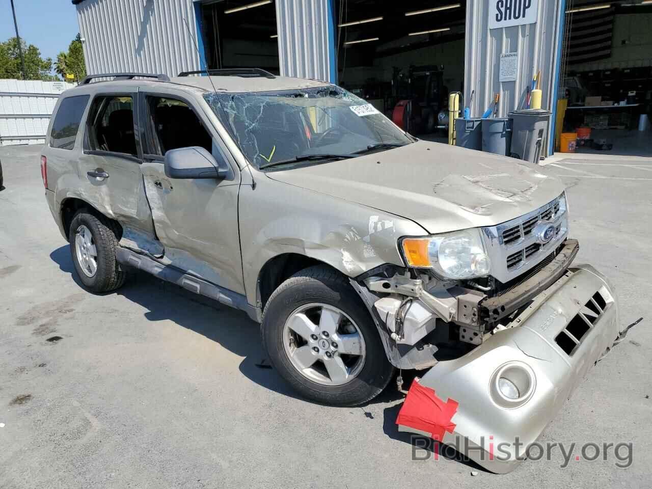 Photo 1FMCU0D72AKA86468 - FORD ESCAPE 2010