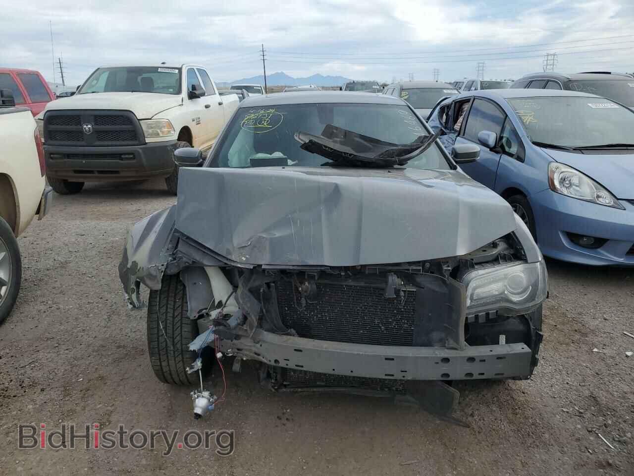 2017 CHRYSLER 300 - VIN: 2C3CCABG0HH516469 - Фото 5