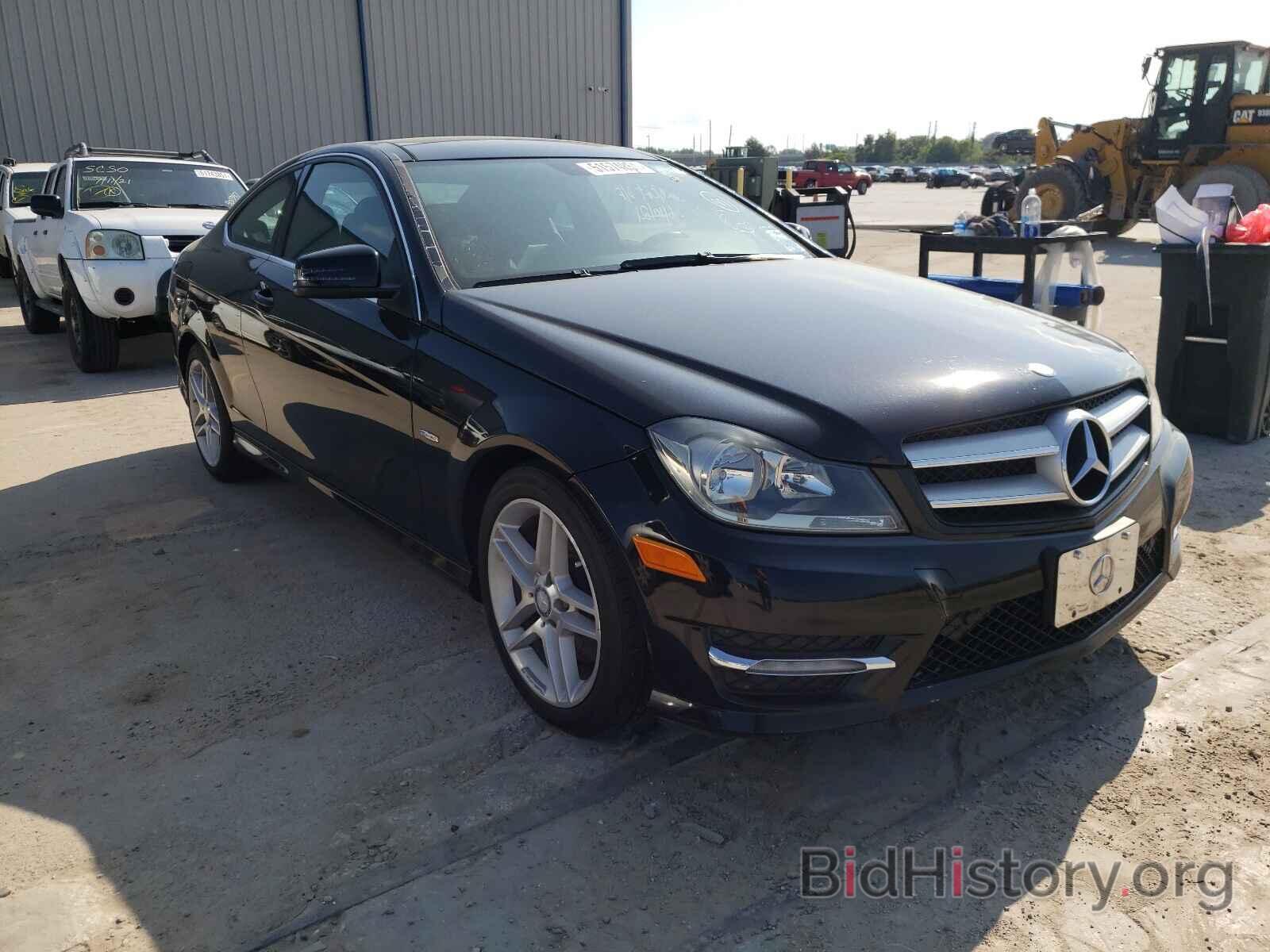 Photo WDDGJ5HB2CF734189 - MERCEDES-BENZ C CLASS 2012