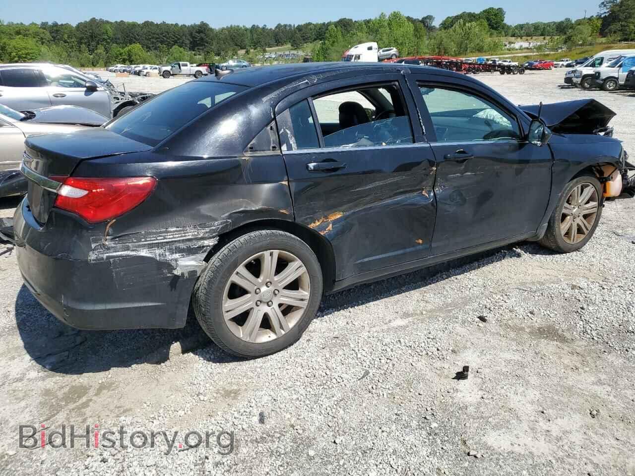 2013 CHRYSLER 200 - VIN: 1C3CCBBB3DN734692 - Фото 3