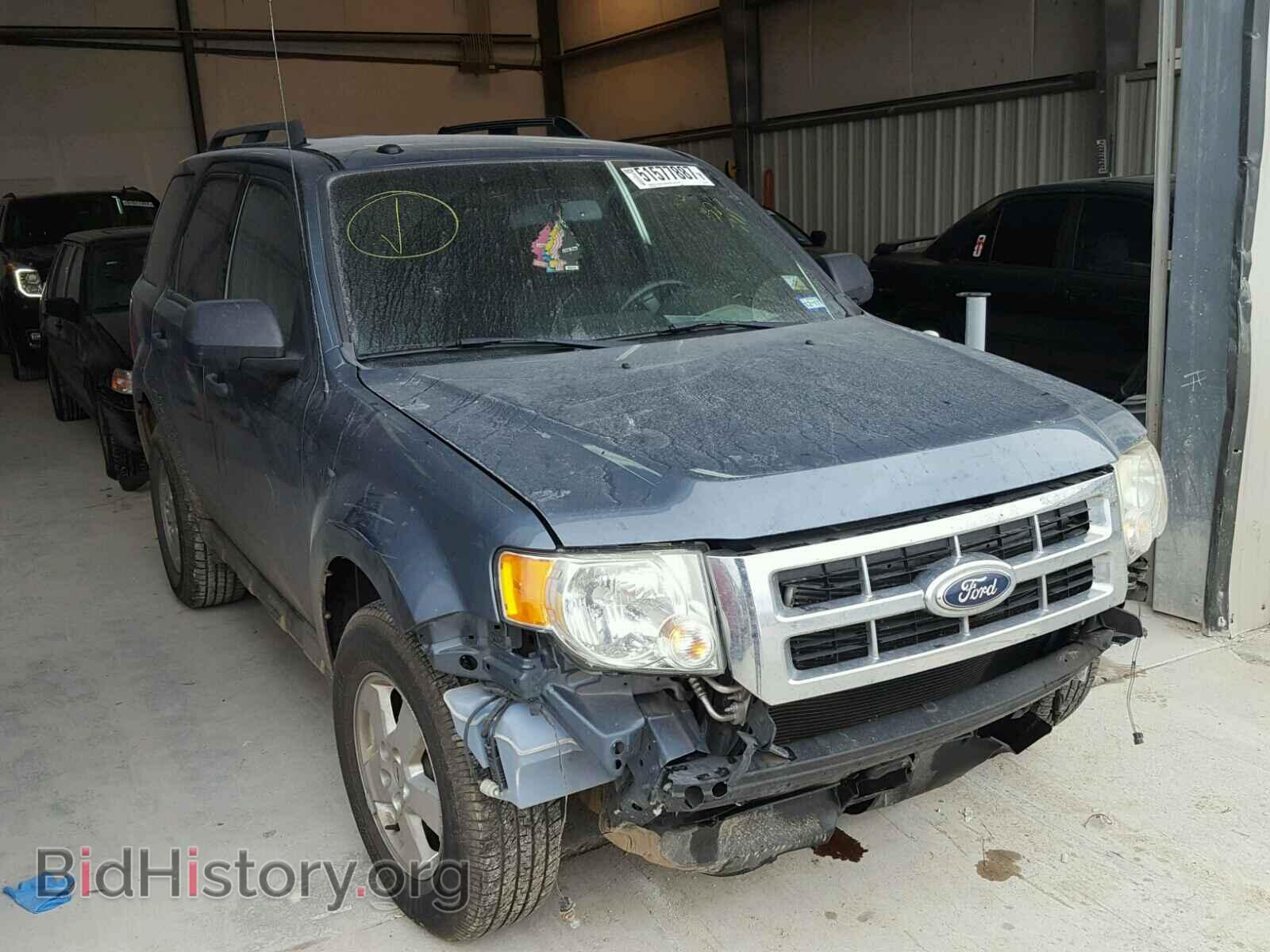 Фотография 1FMCU0DG5BKB23711 - FORD ESCAPE 2011