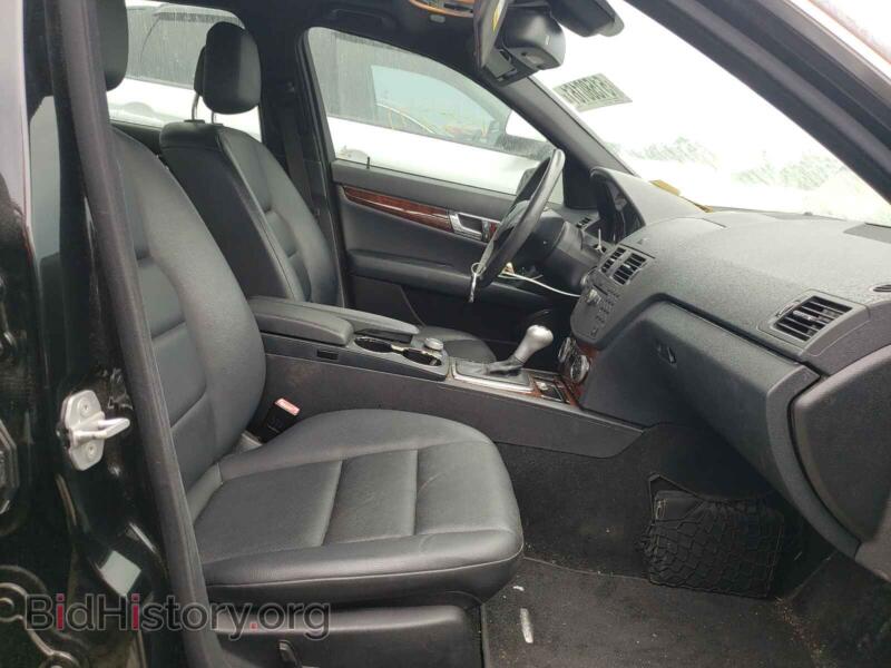 2010 Mercedes-Benz C-CLASS (VIN WDDGF5EB7AR098564) — фото 5 из 10