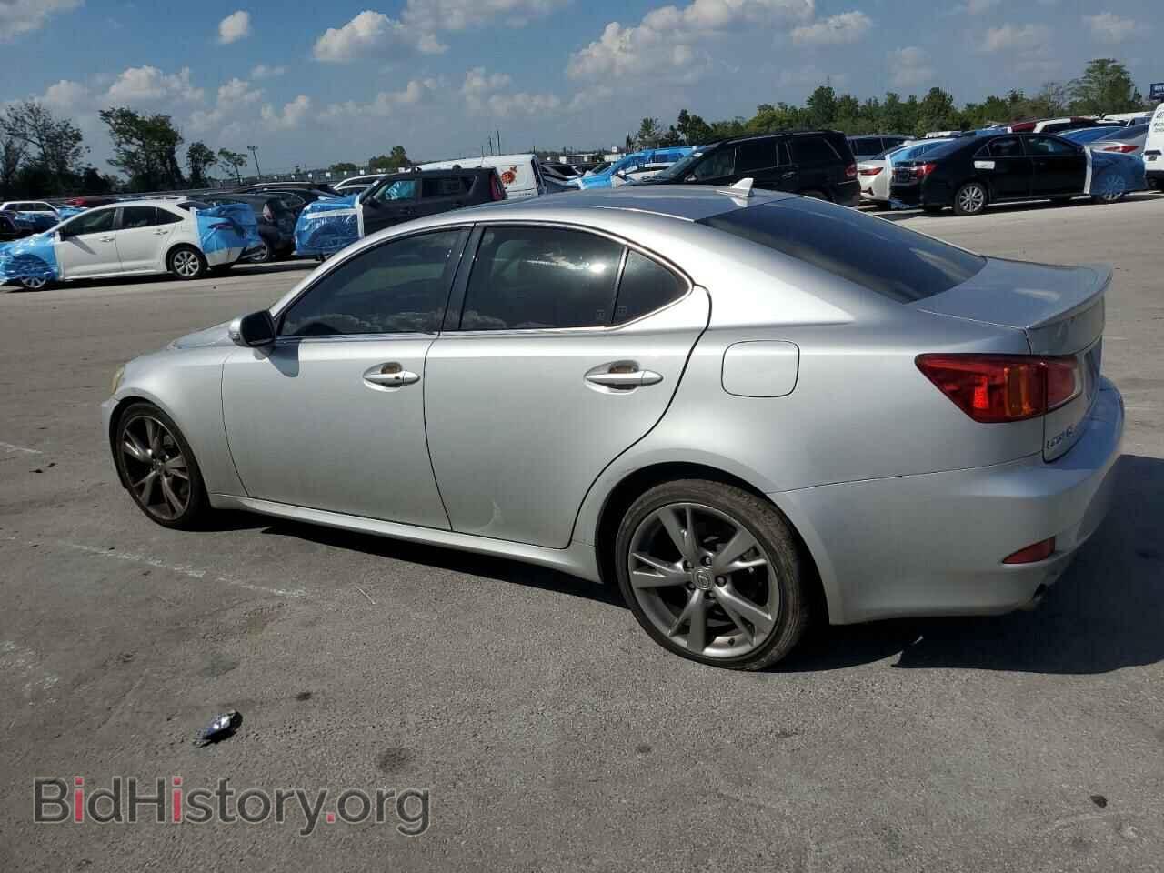 2010 LEXUS IS - VIN: JTHBF5C23A5111856 - Фото 2