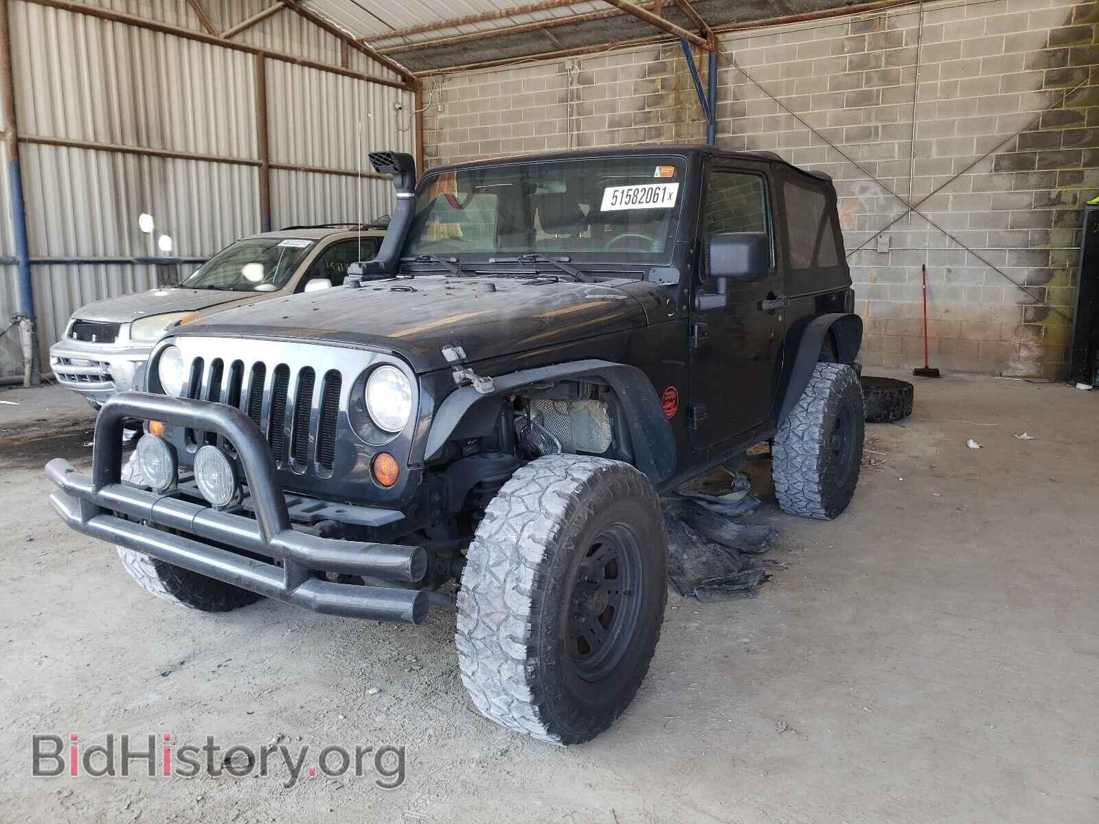 2011 JEEP WRANGLER - VIN: 1J4AA2D18BL541177 - Фото 2