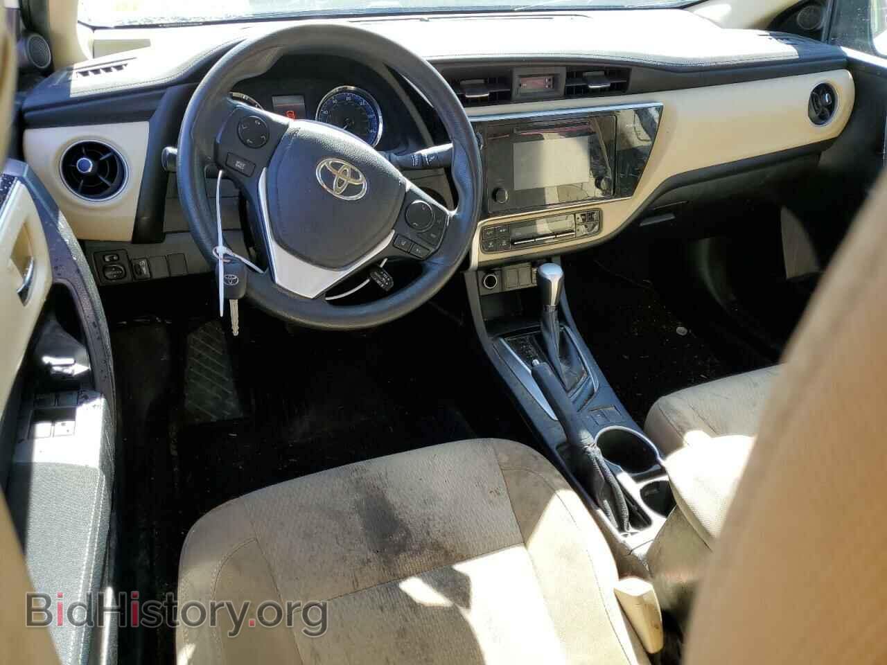 2017 TOYOTA COROLLA - VIN: 2T1BURHE3HC889458 - Фото 8