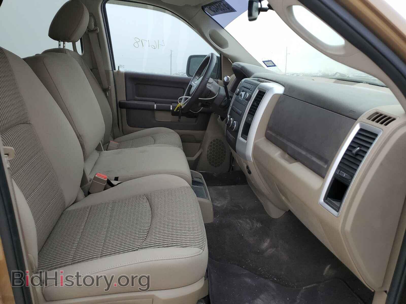 2011 DODGE RAM 1500 - VIN: 1D7RB1CT3BS636843 - Фото 5