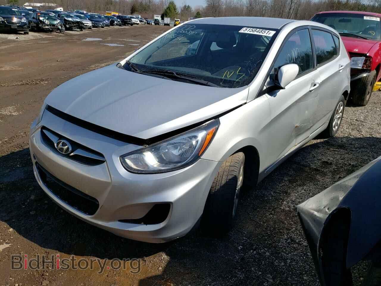 2013 HYUNDAI ACCENT - VIN: KMHCT5AEXDU081322 - Фото 2