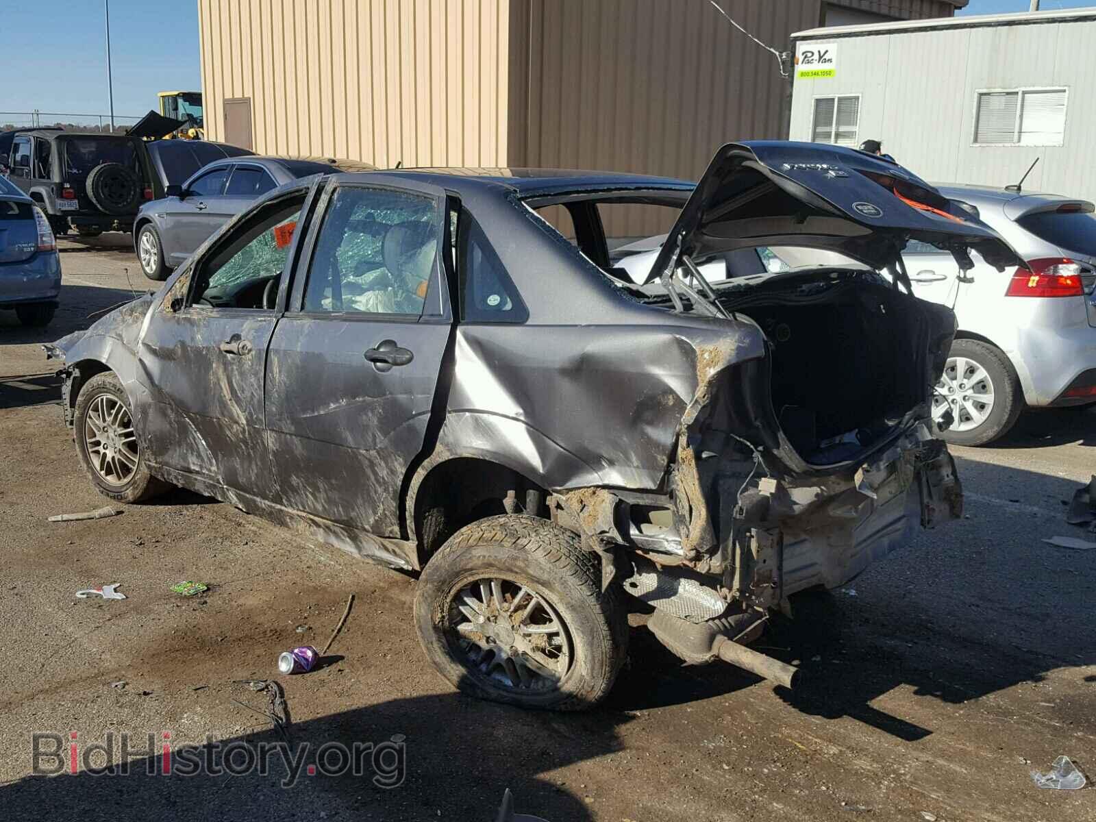 2005 FORD FOCUS - VIN: 1FAHP34N55W189633 - Фото 3