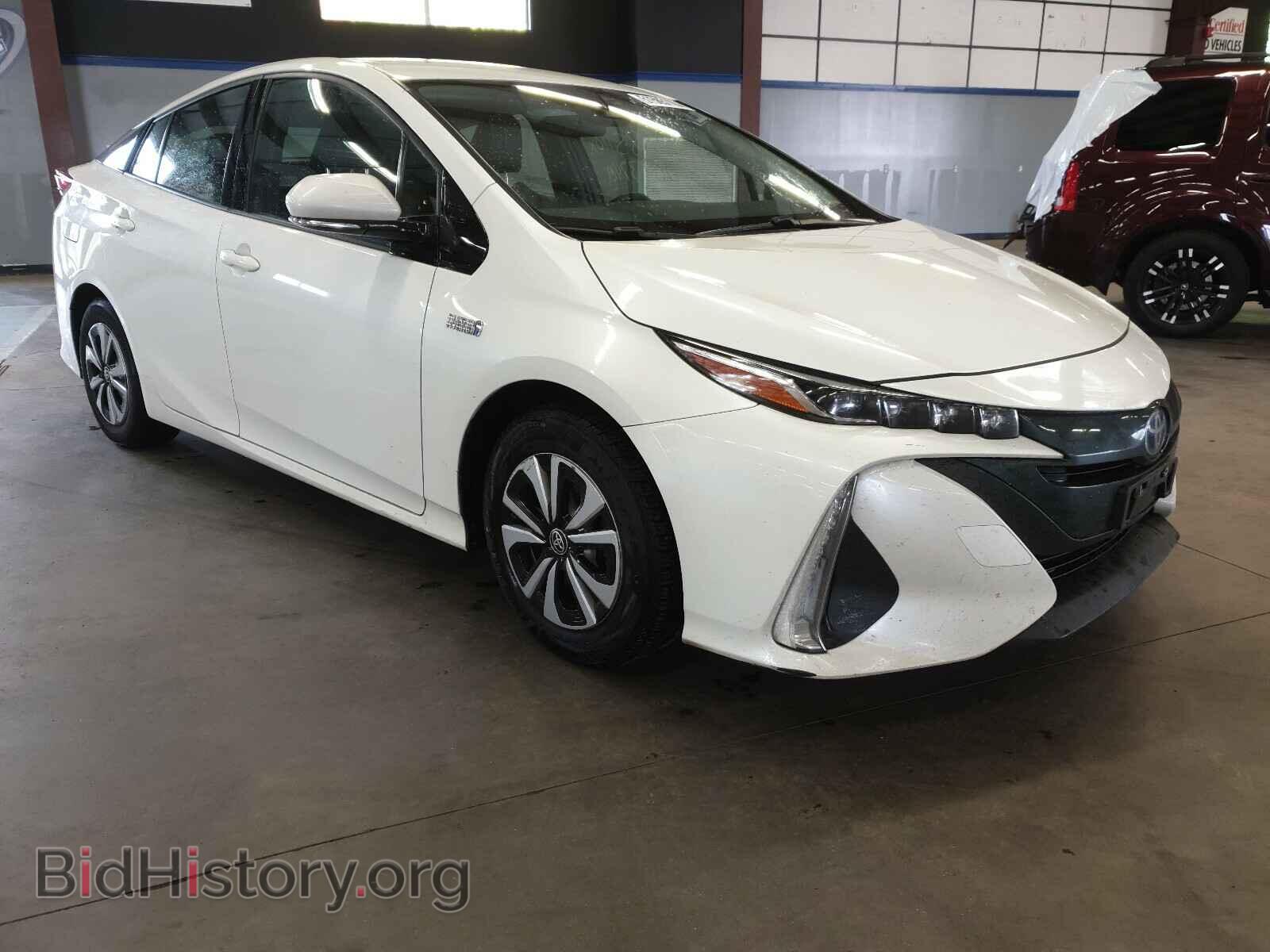 Photo JTDKARFP6H3024019 - TOYOTA PRIUS 2017