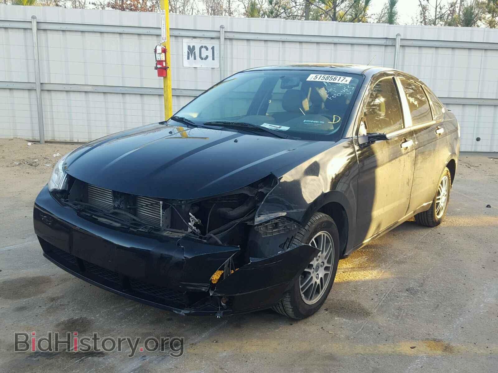 2011 FORD FOCUS - VIN: 1FAHP3FN7BW124260 - Фото 2