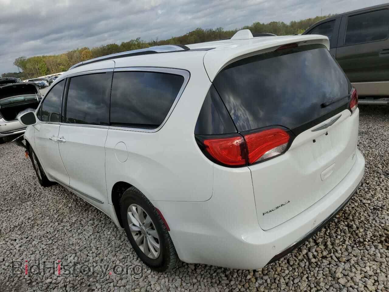 2018 CHRYSLER PACIFICA - VIN: 2C4RC1BG7JR110405 - Фото 2