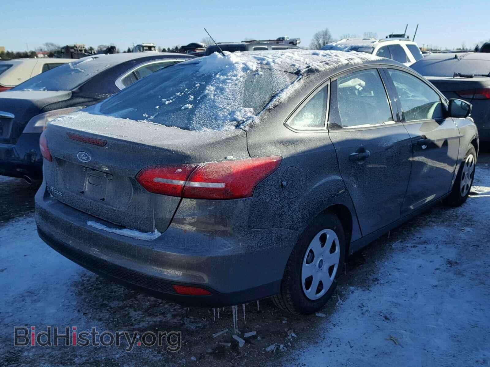 2017 FORD FOCUS - VIN: 1FADP3E21HL339472 - Photo 4