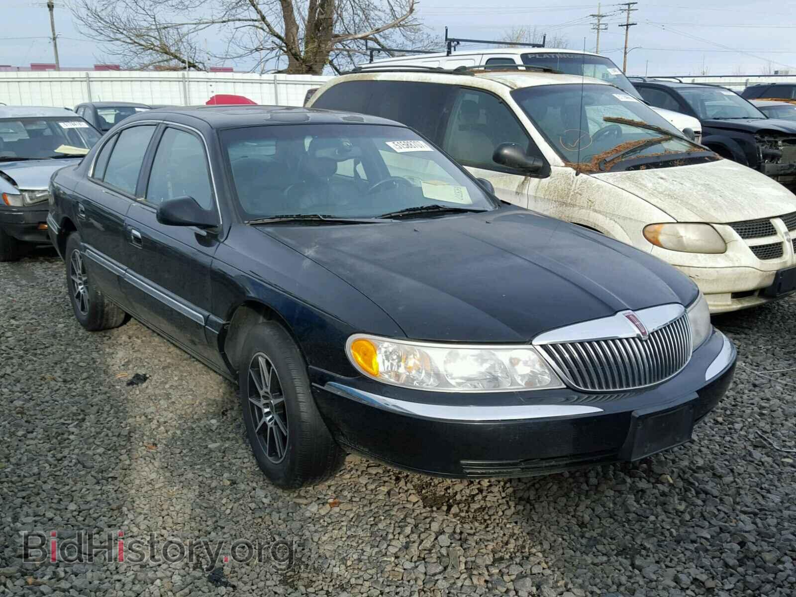 Photo 1LNHM97V61Y696021 - LINCOLN CONTINENTL 2001